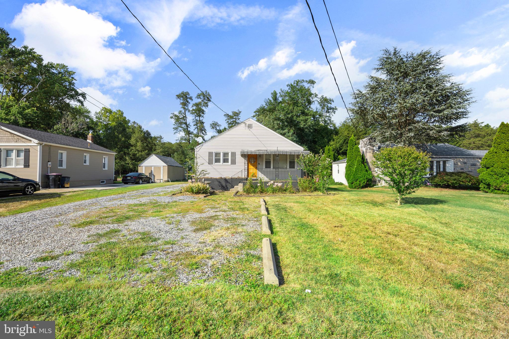 1083 CHEWS LAND CLEM ROAD