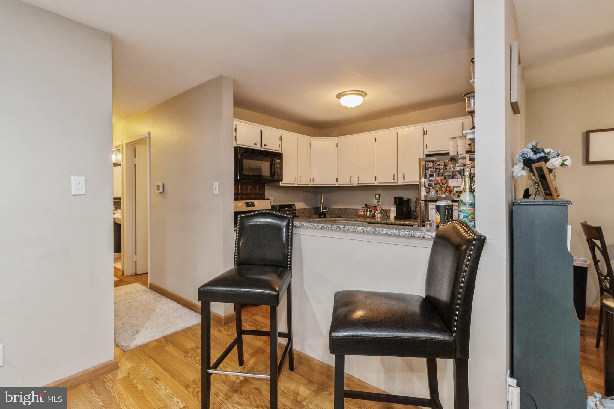 HOLLOWS - Residential Lease