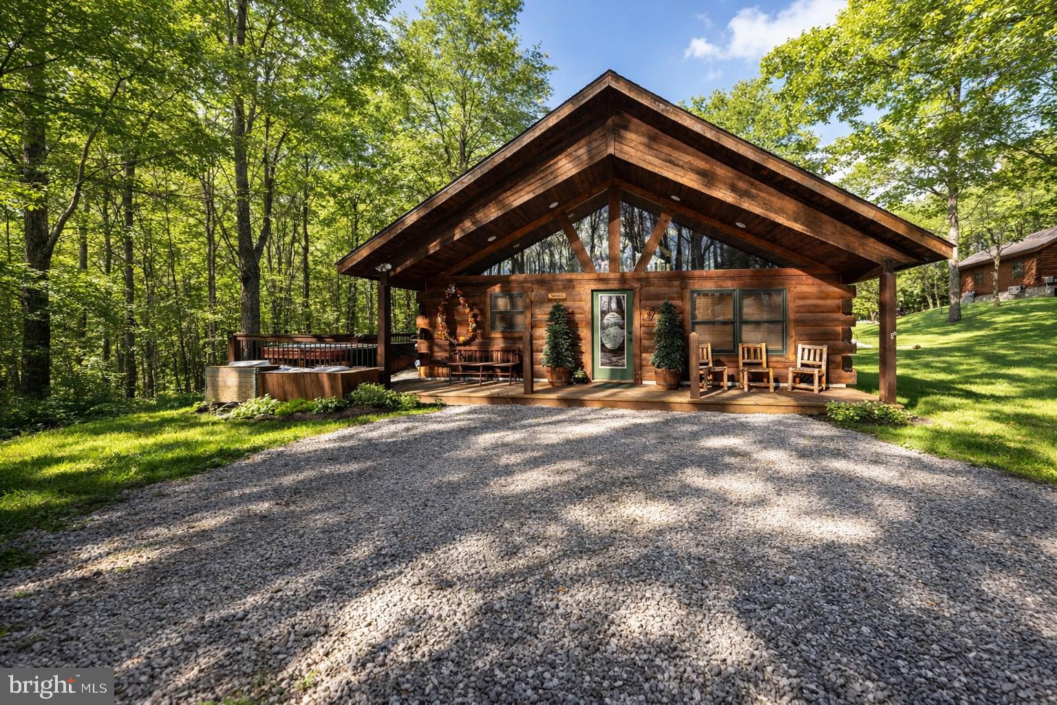 17979 GARRETT HIGHWAY