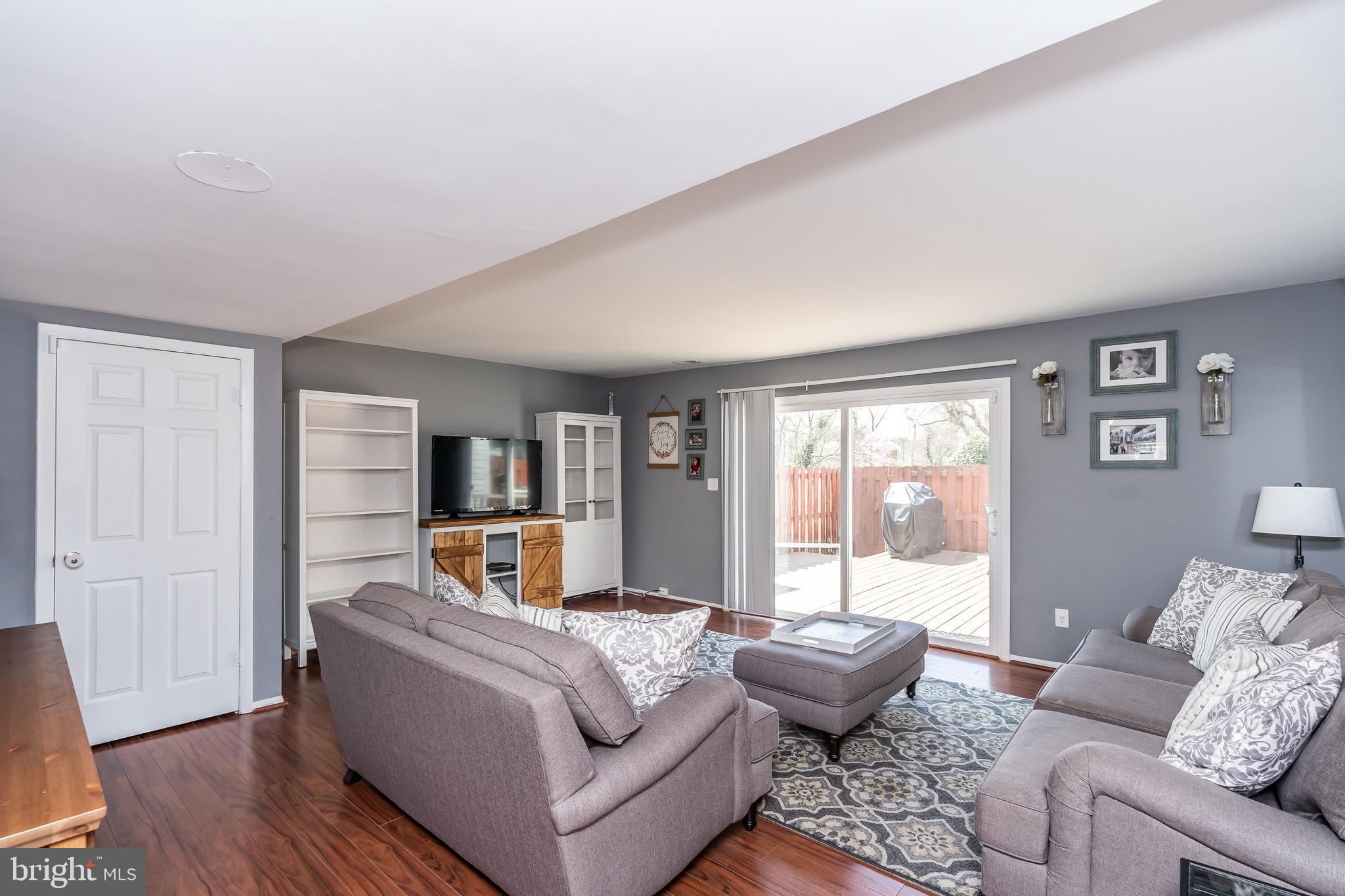 CROFTON SQUARE - Residential