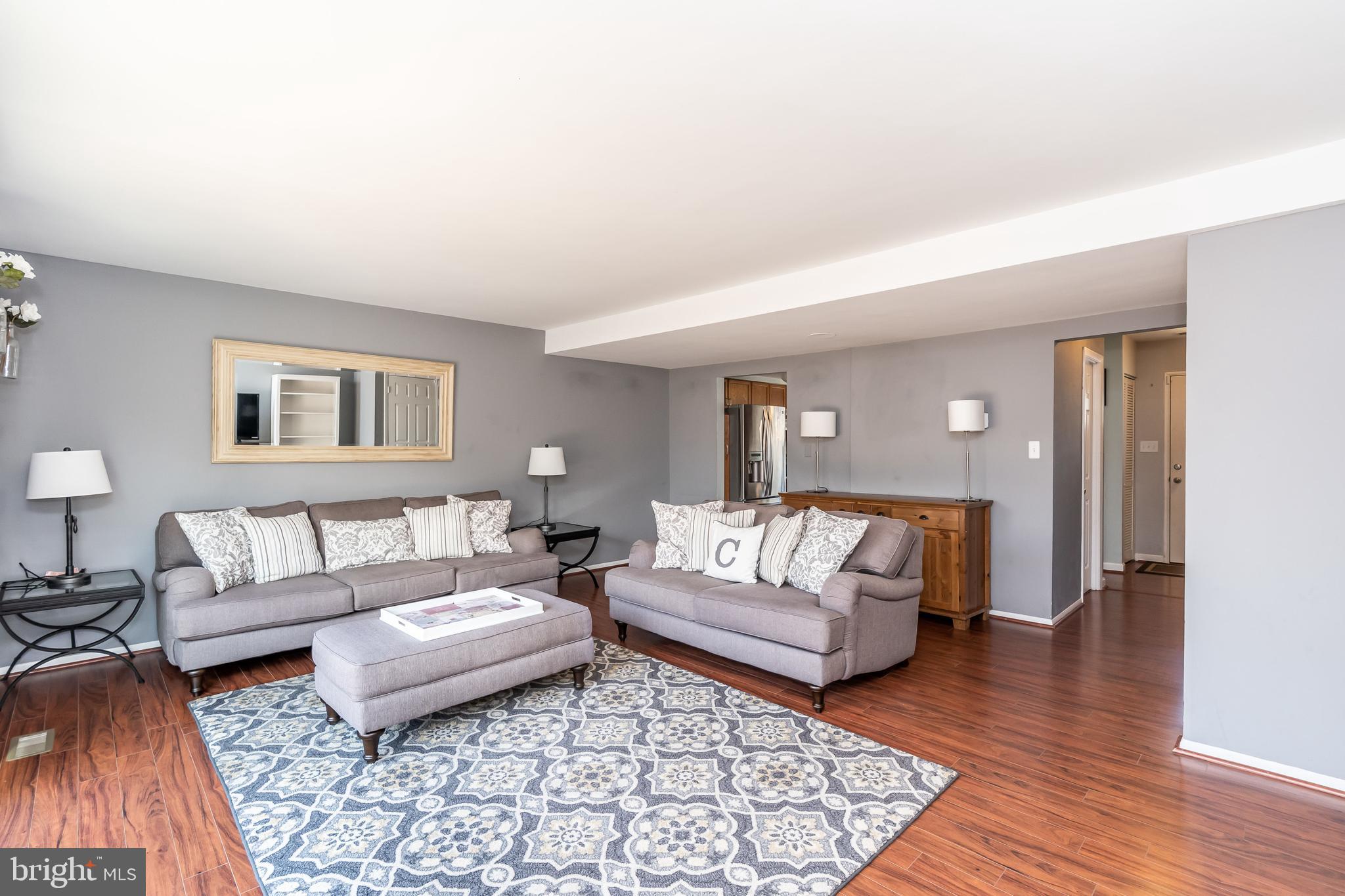 CROFTON SQUARE - Residential