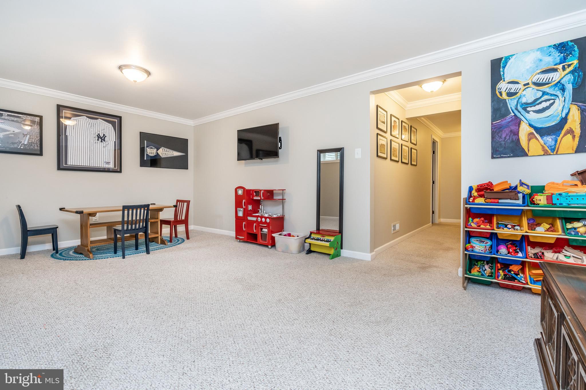 CROFTON SQUARE - Residential