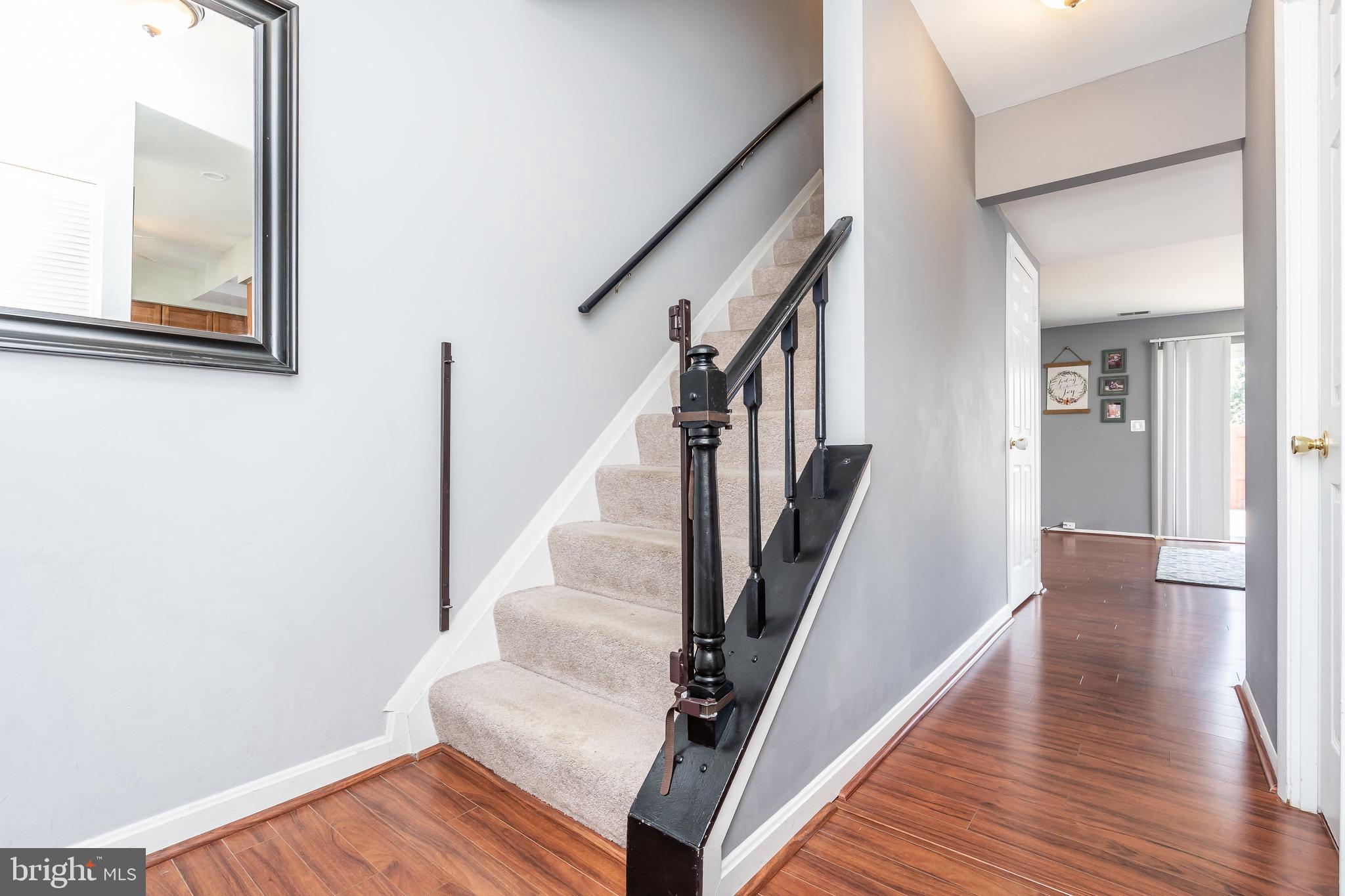 CROFTON SQUARE - Residential