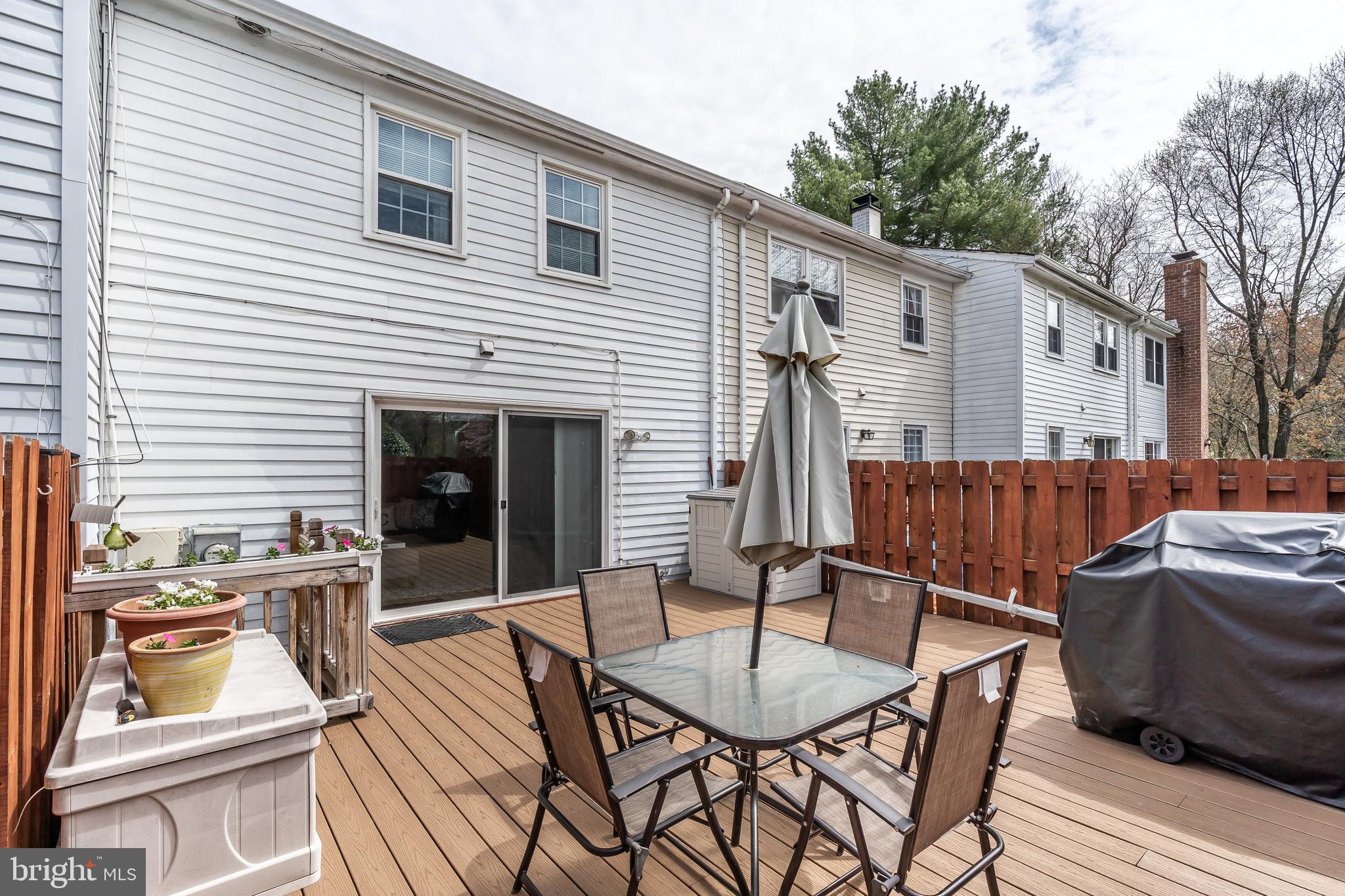 CROFTON SQUARE - Residential