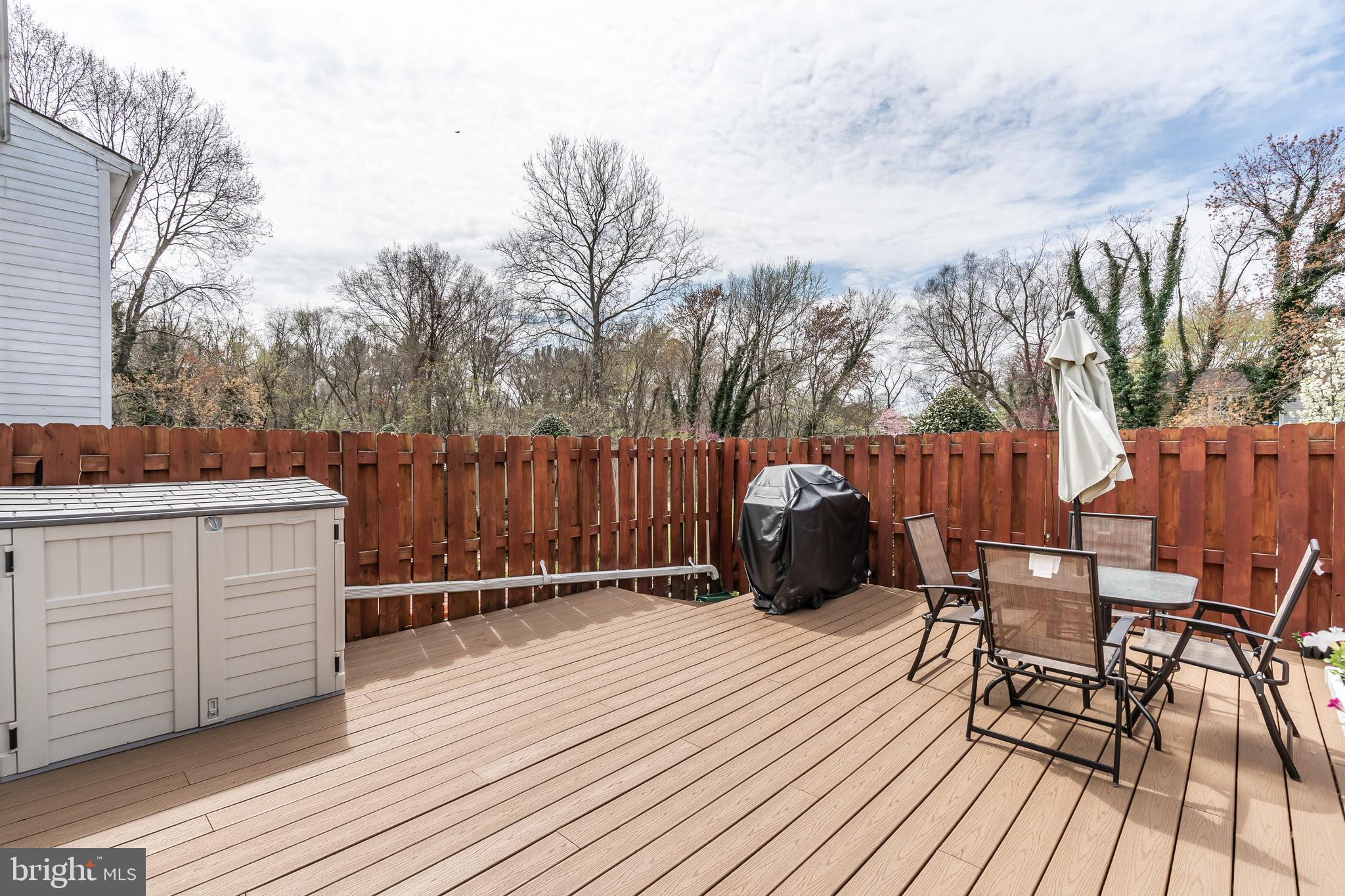 CROFTON SQUARE - Residential