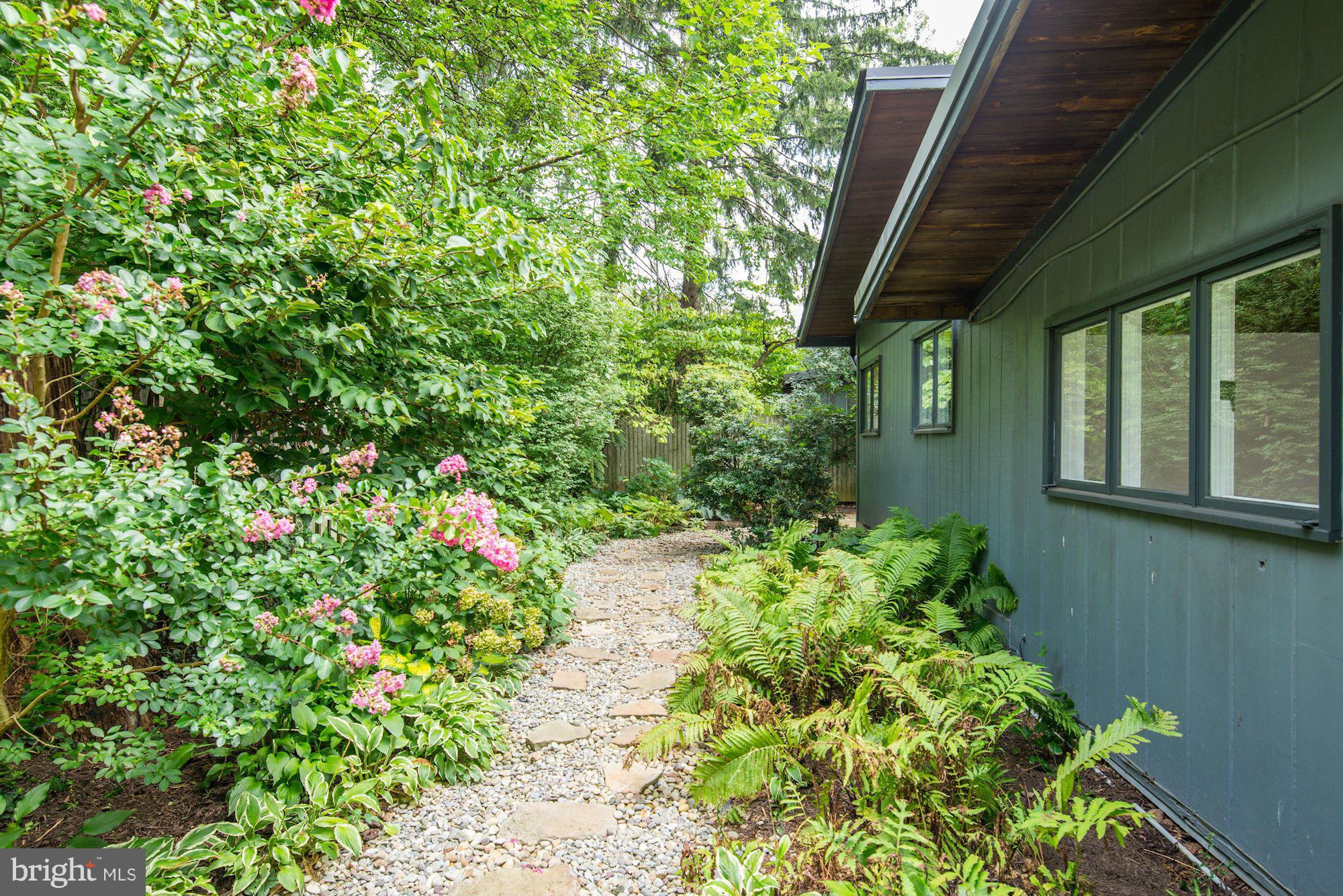 HOLMES RUN ACRES - Residential