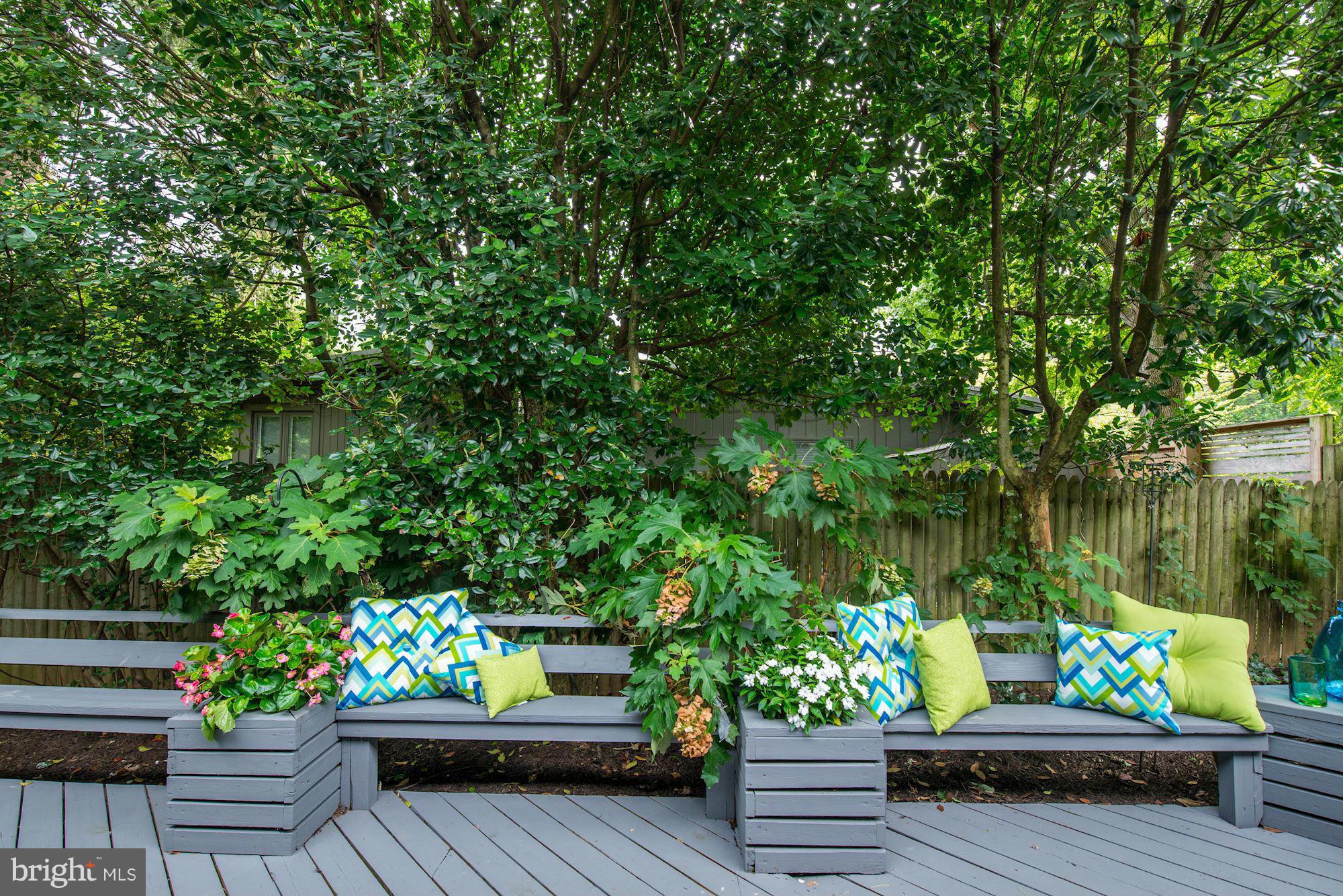 HOLMES RUN ACRES - Residential