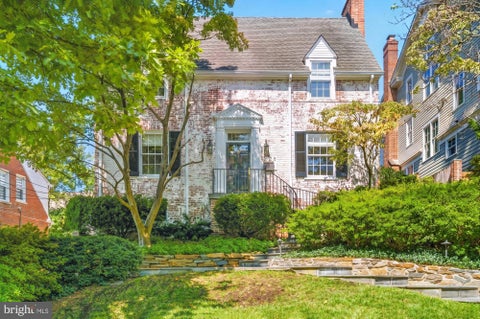 Photo of 4135 Woodbine Street, CHEVY CHASE, MD 20815 (MLS # MDMC2255482)