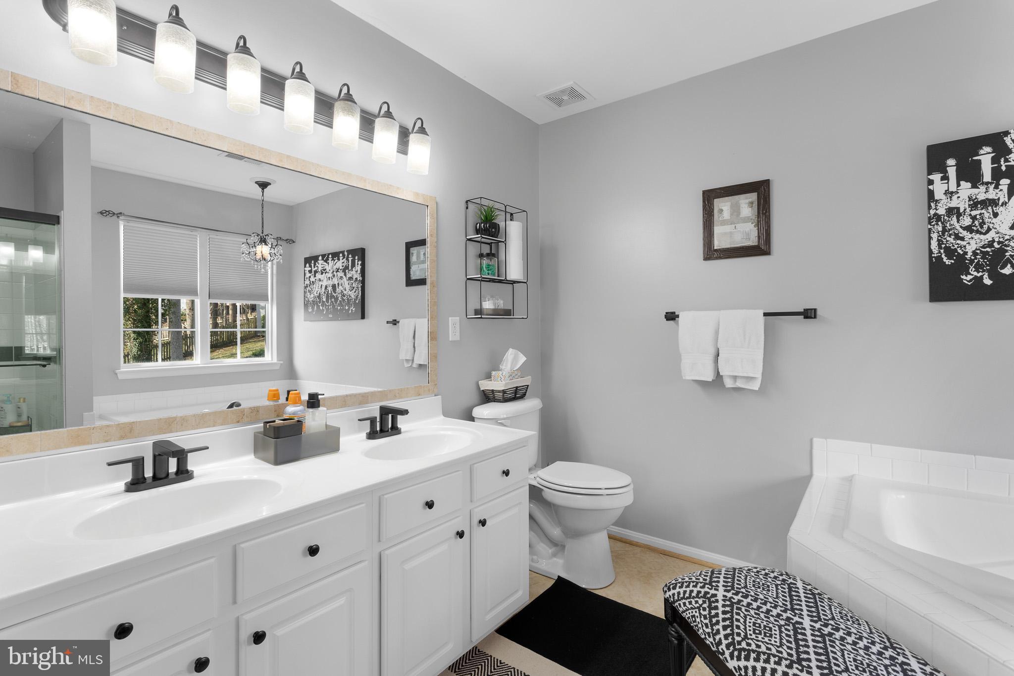 BAYVIEW HILLS - Residential