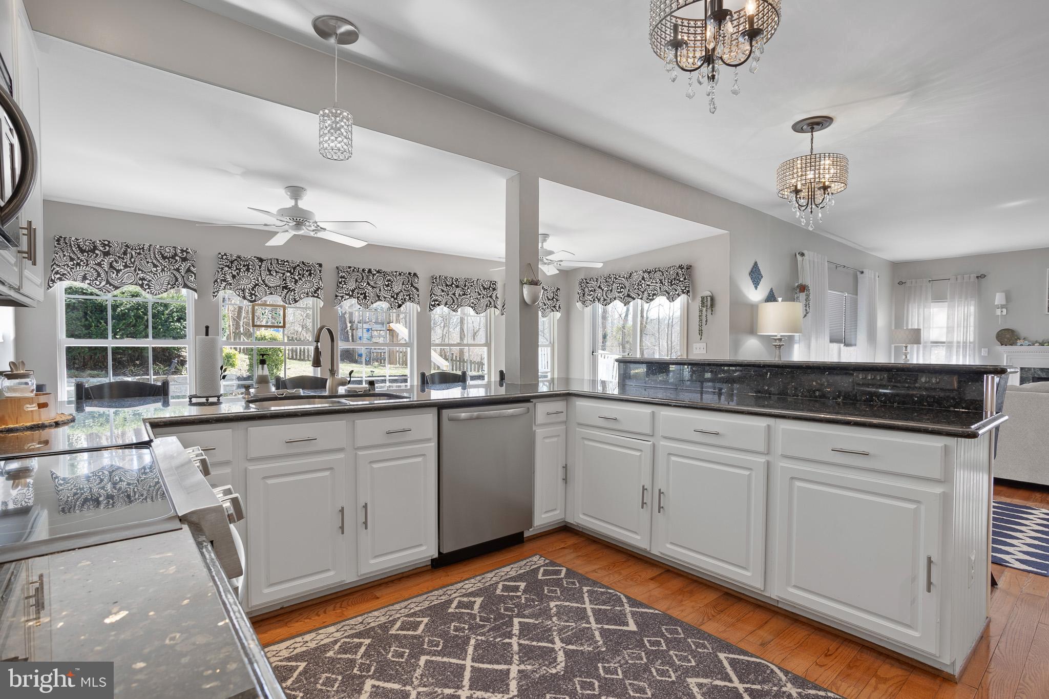 BAYVIEW HILLS - Residential