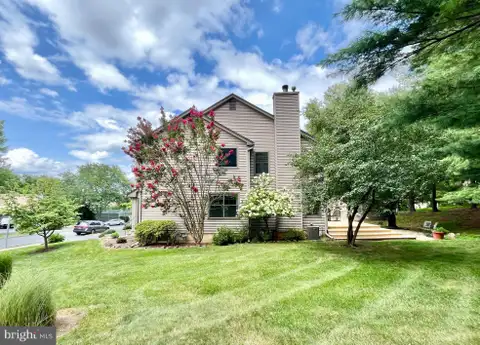 51 Manor Drive, Princeton, NJ MLS: NJSO2005900
