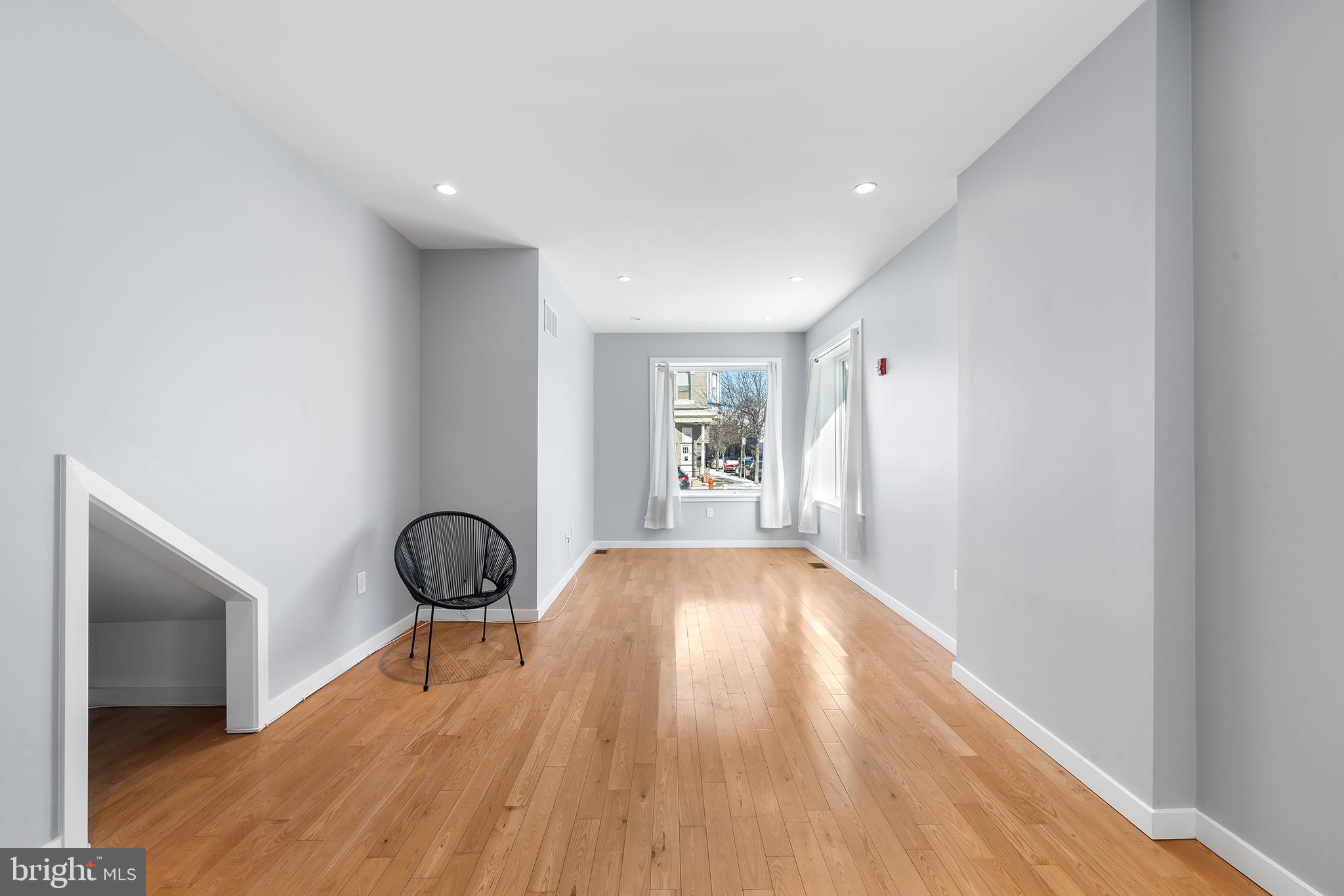 FAIRMOUNT - Residential Income