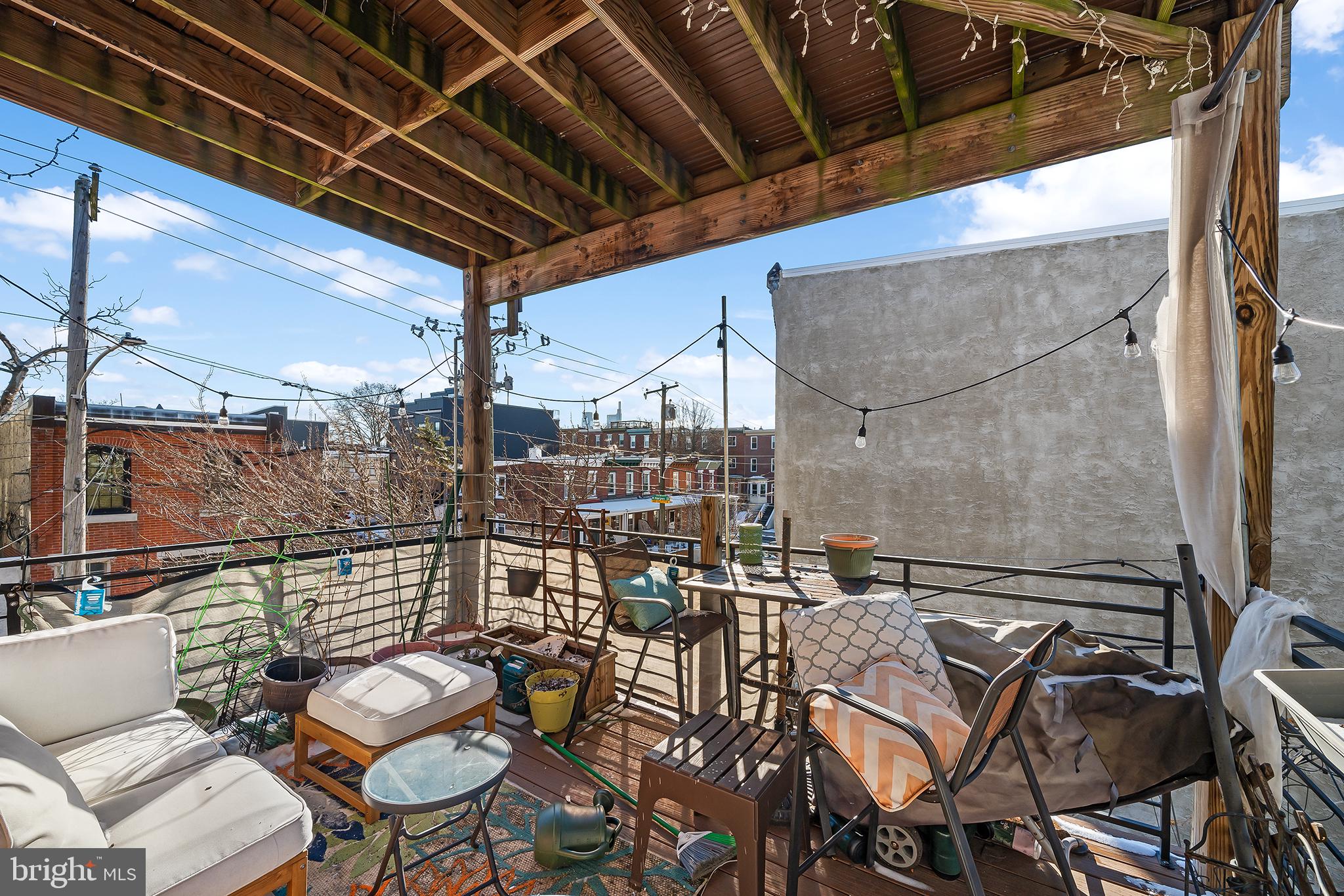 FAIRMOUNT - Residential Income