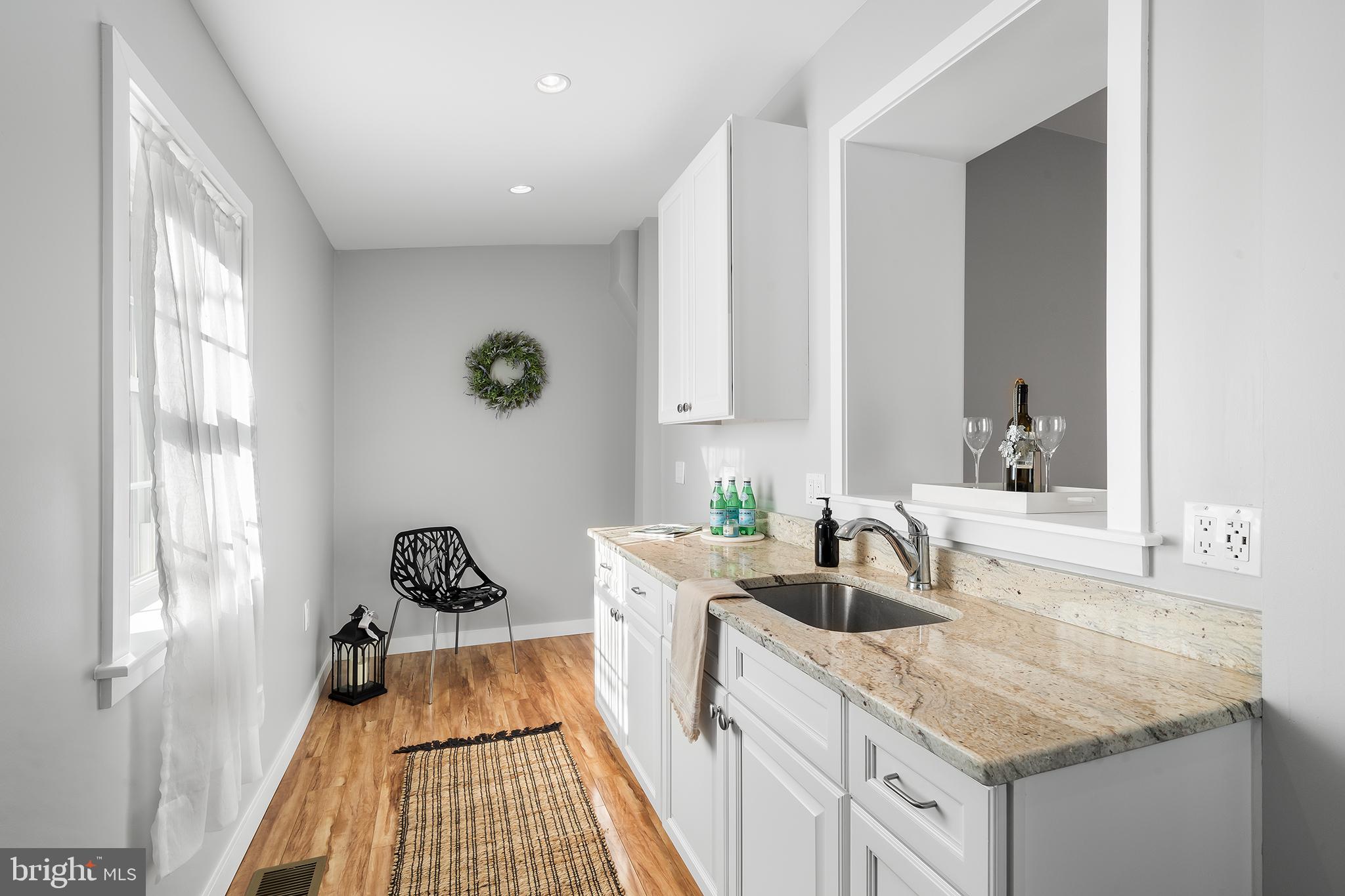 FAIRMOUNT - Residential Income