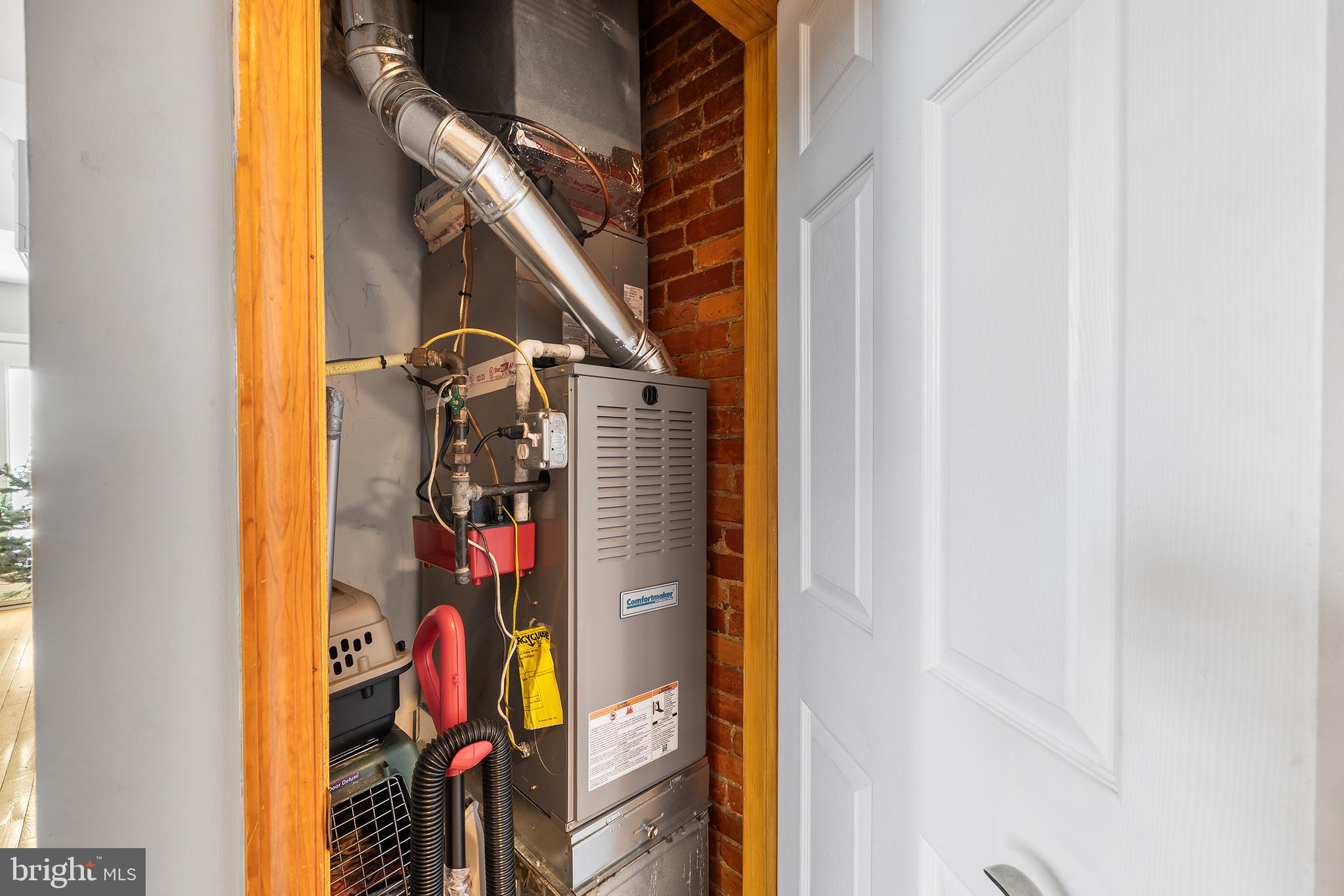 FAIRMOUNT - Residential Income