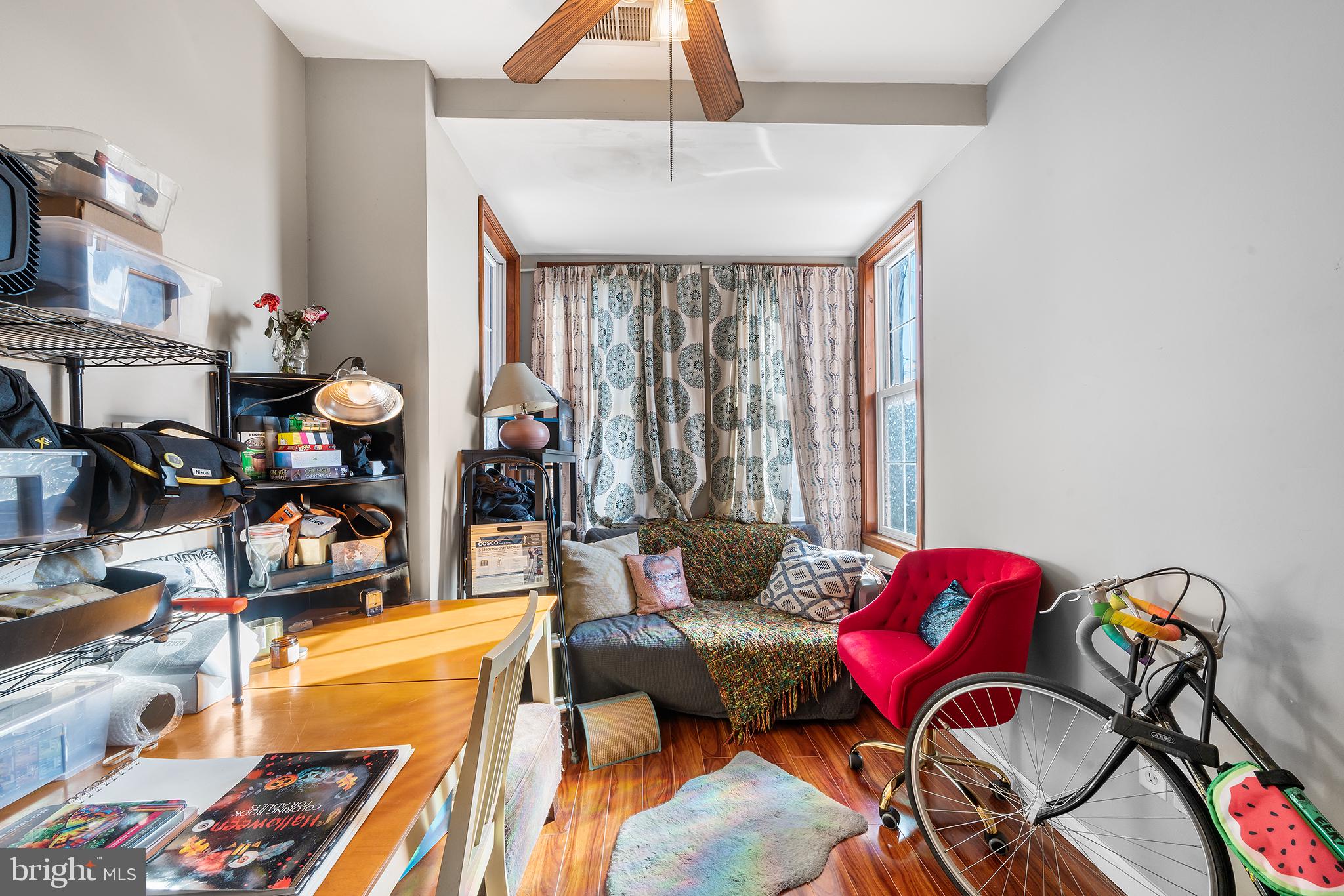 FAIRMOUNT - Residential Income