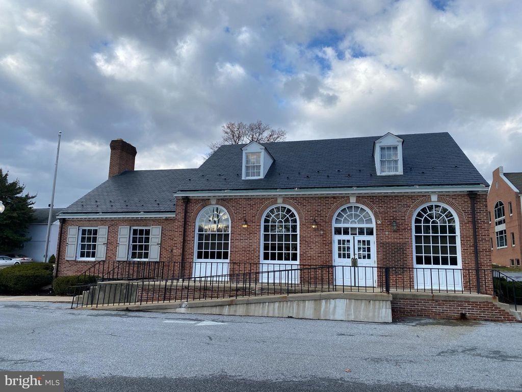 Photo of 313 W Cypress Street, KENNETT SQUARE, PA 19348 (MLS # PACT2088540)