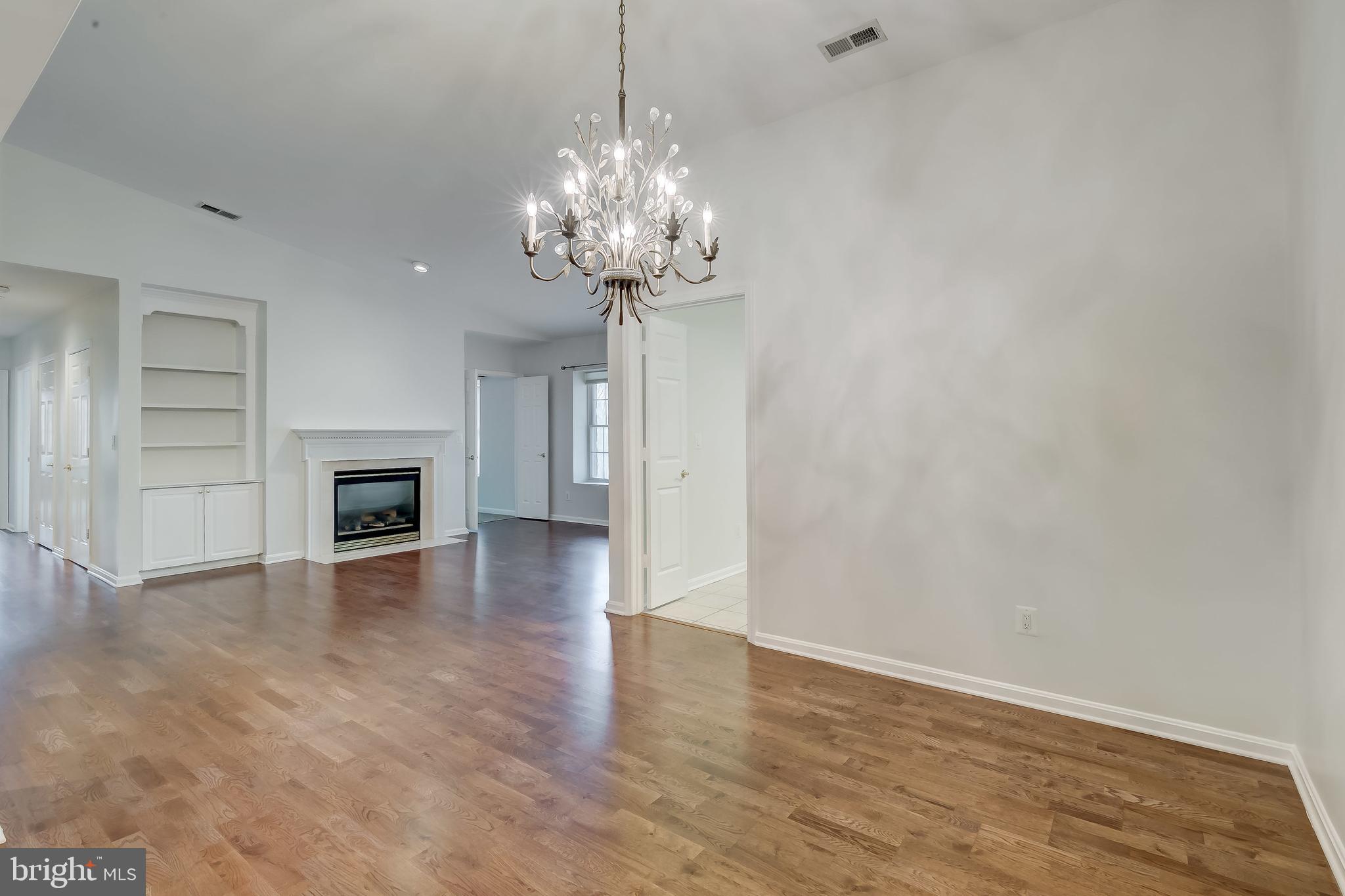 ROSSLARE RIDGE - Residential