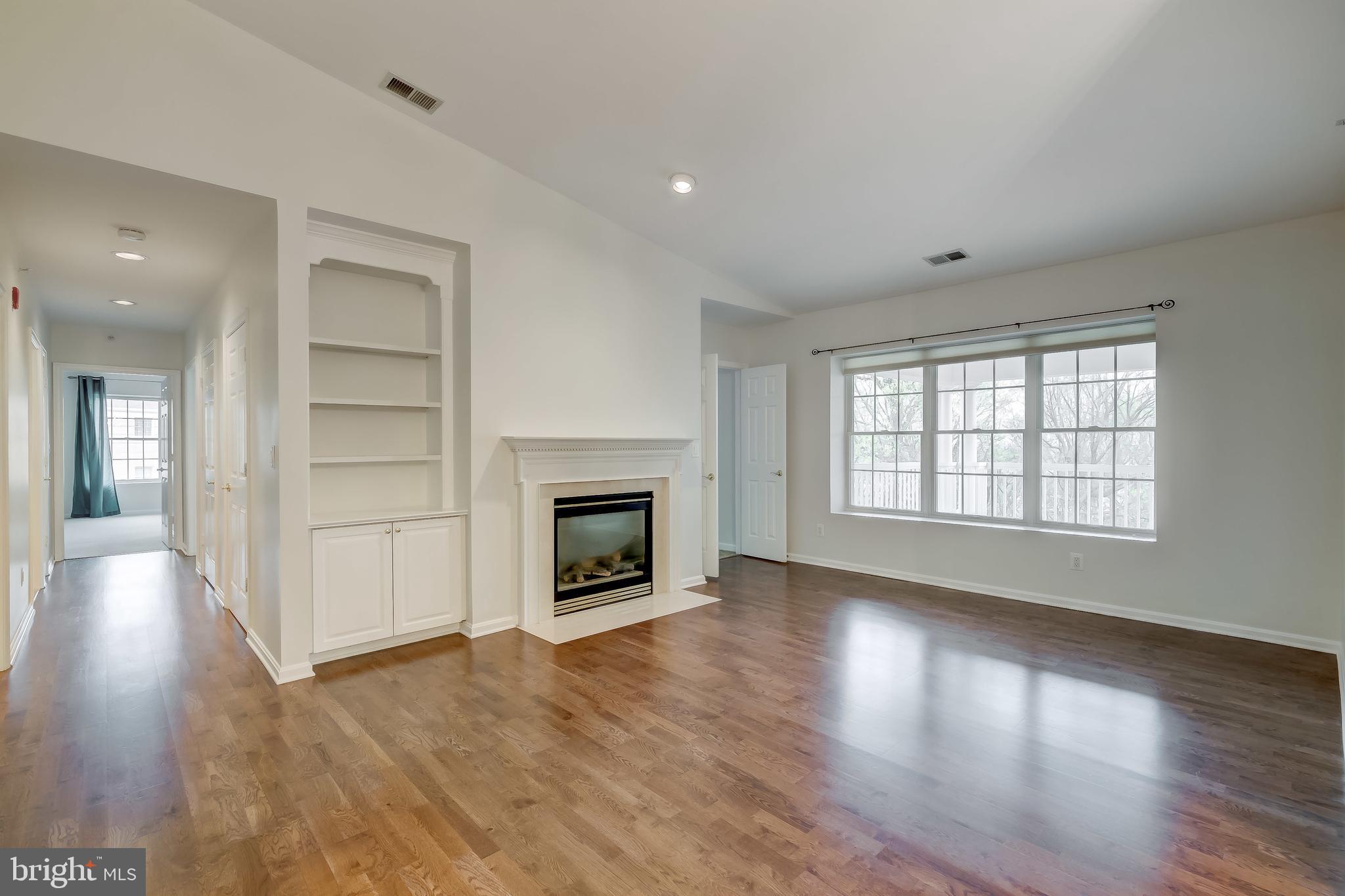 ROSSLARE RIDGE - Residential