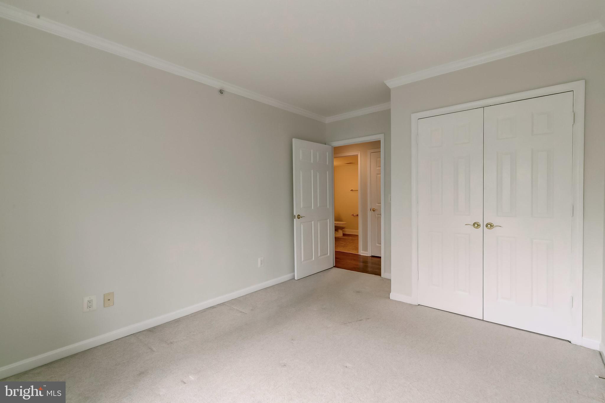 ROSSLARE RIDGE - Residential