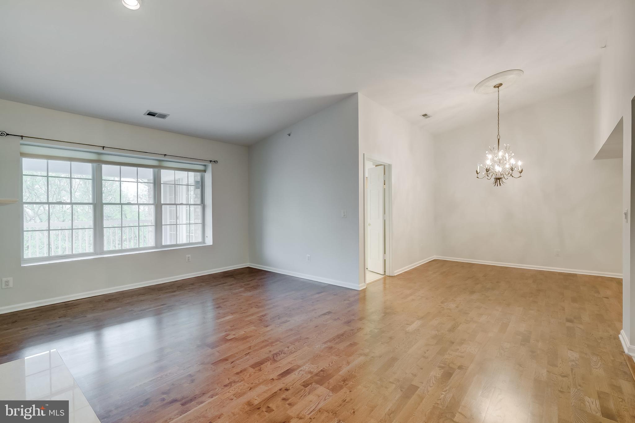 ROSSLARE RIDGE - Residential