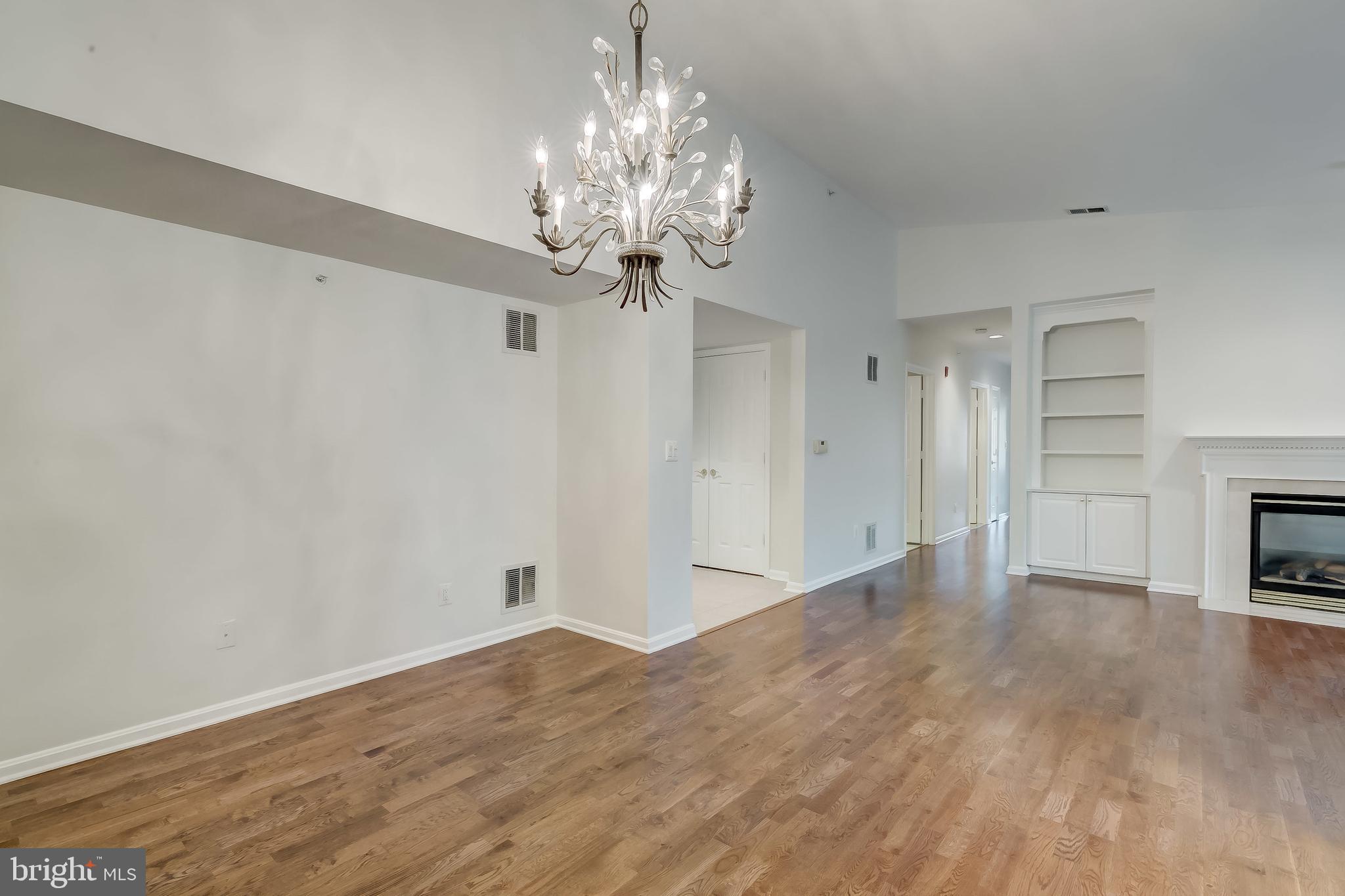 ROSSLARE RIDGE - Residential