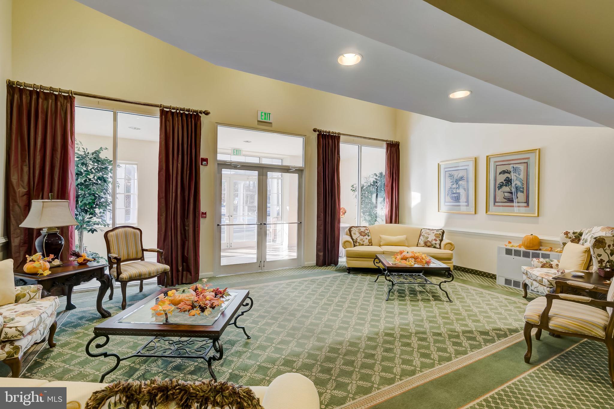 ROSSLARE RIDGE - Residential