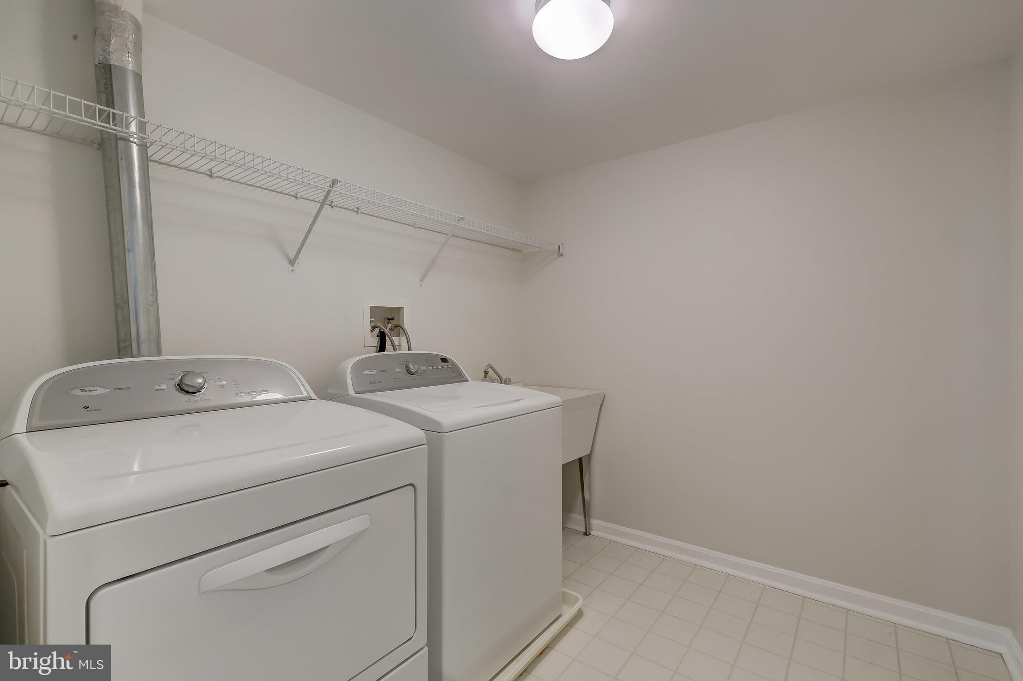 ROSSLARE RIDGE - Residential