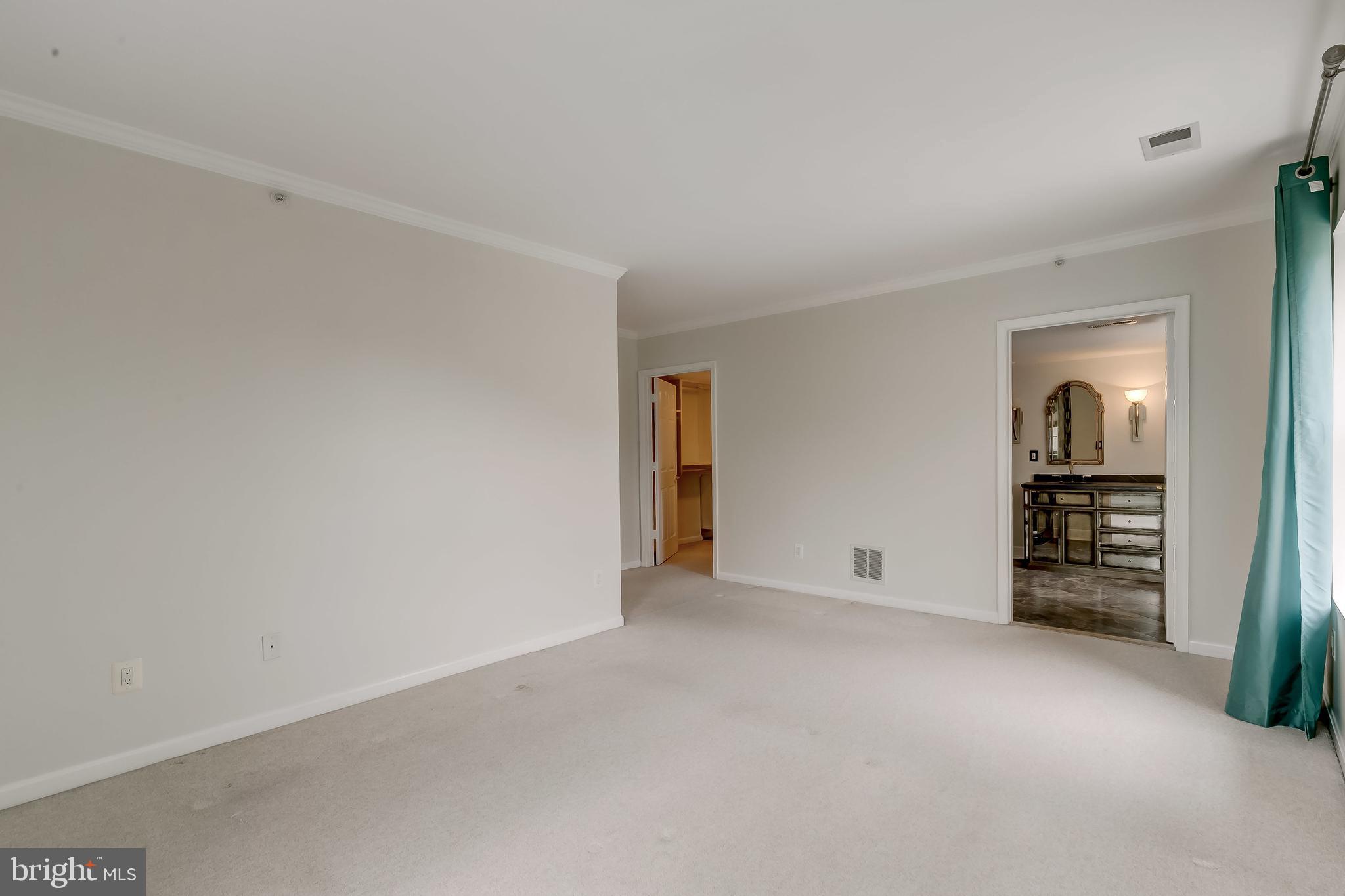 ROSSLARE RIDGE - Residential