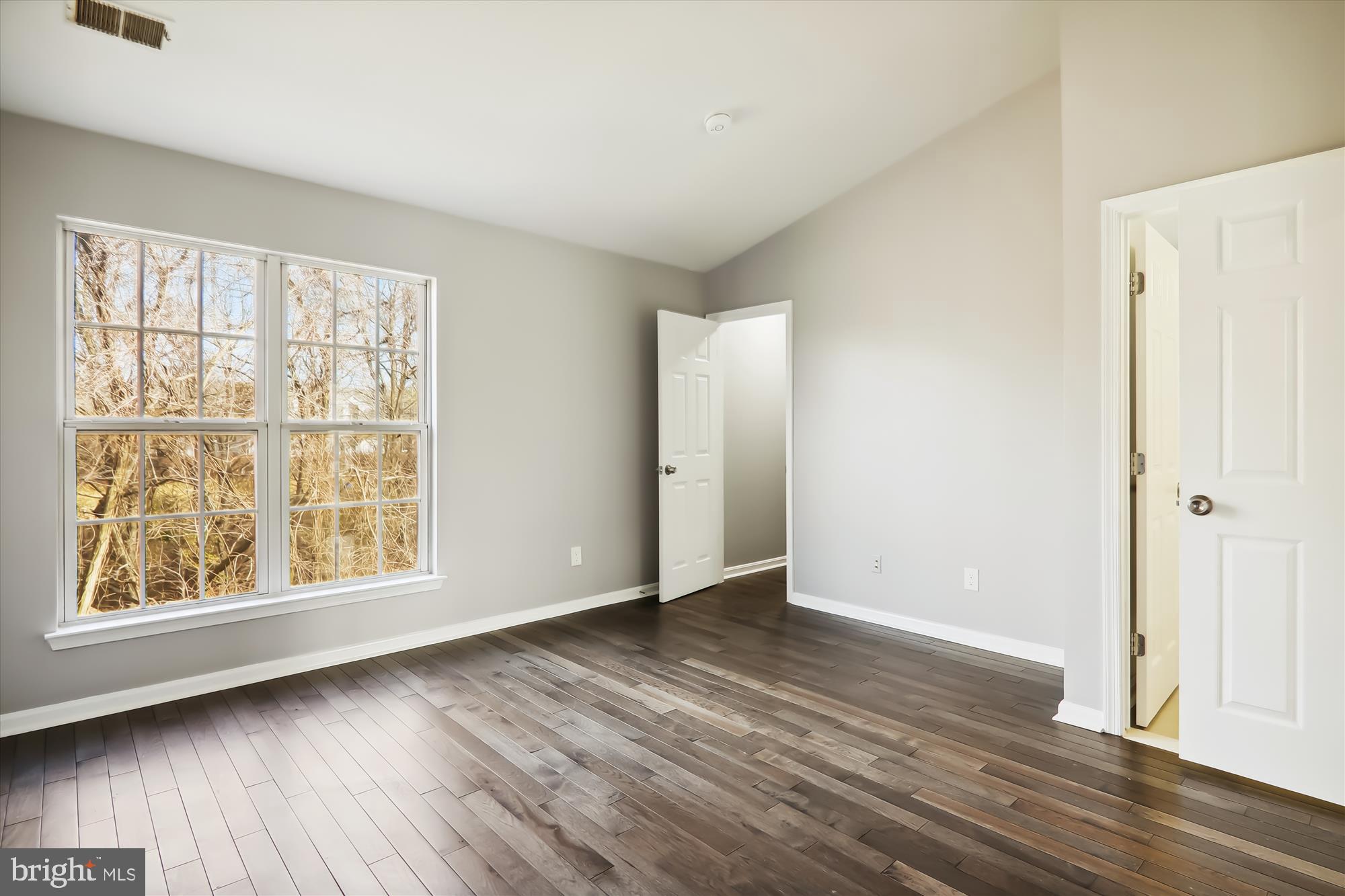 COVINGTON MANOR - Residential