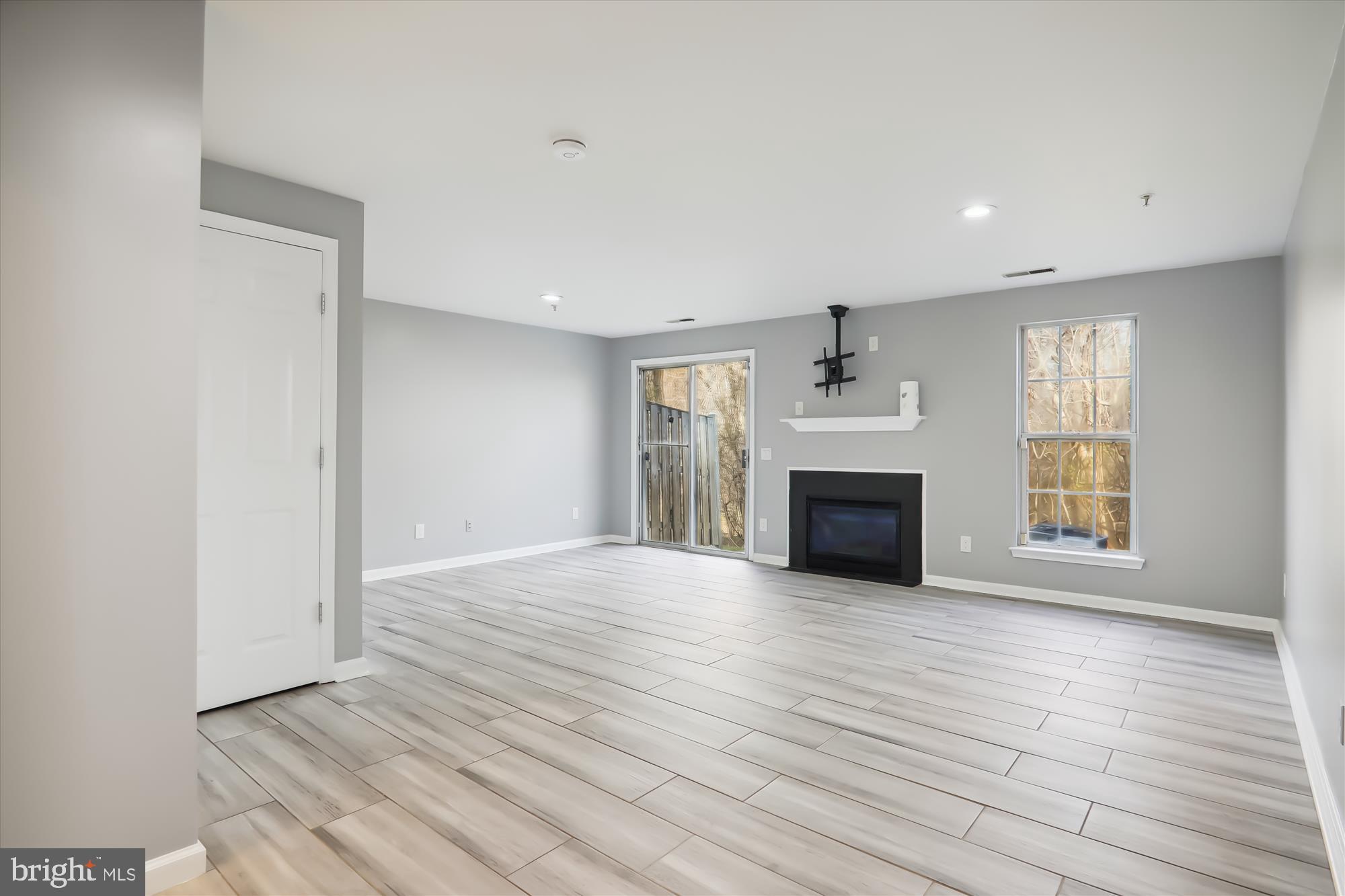 COVINGTON MANOR - Residential