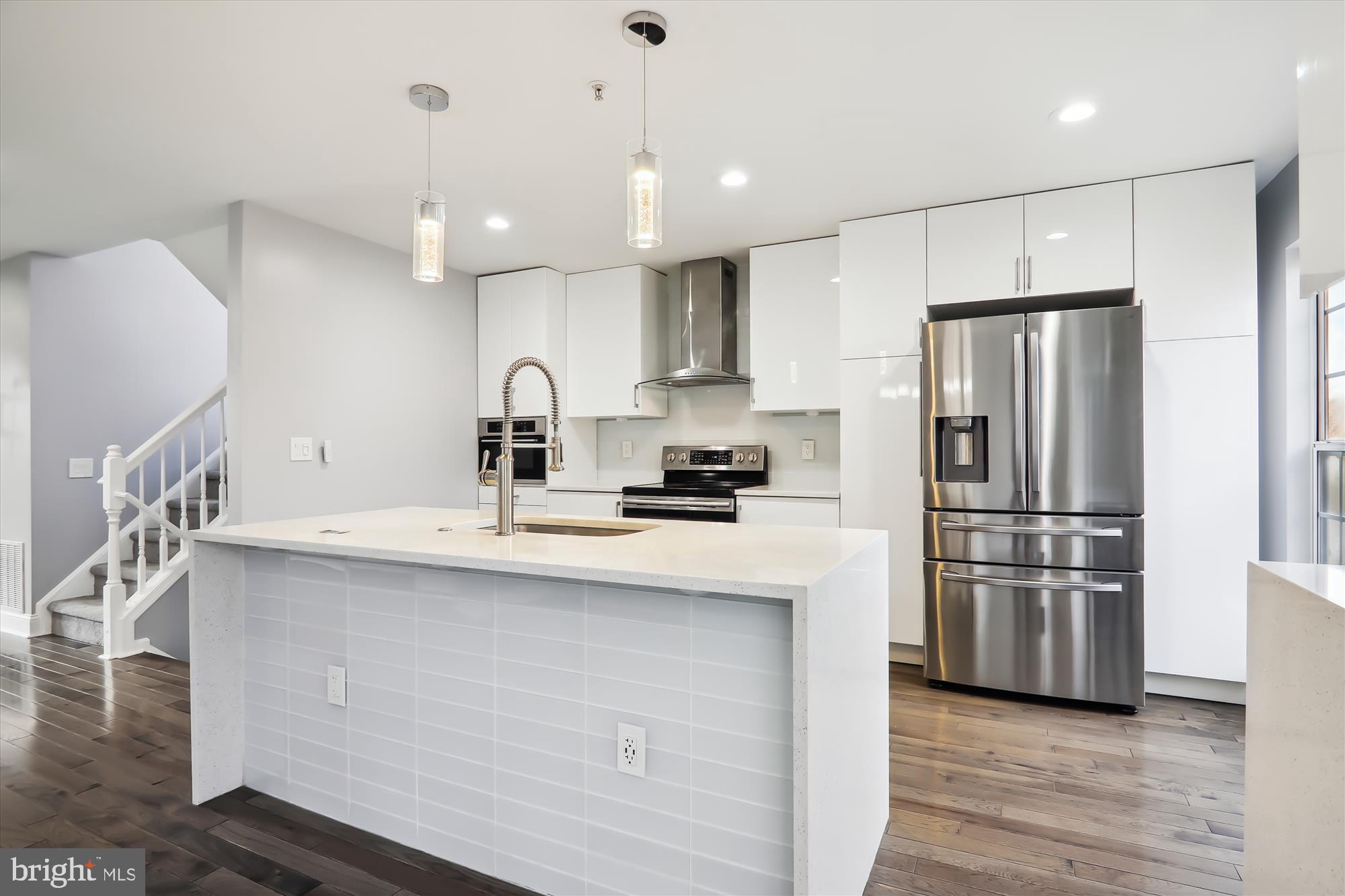 COVINGTON MANOR - Residential