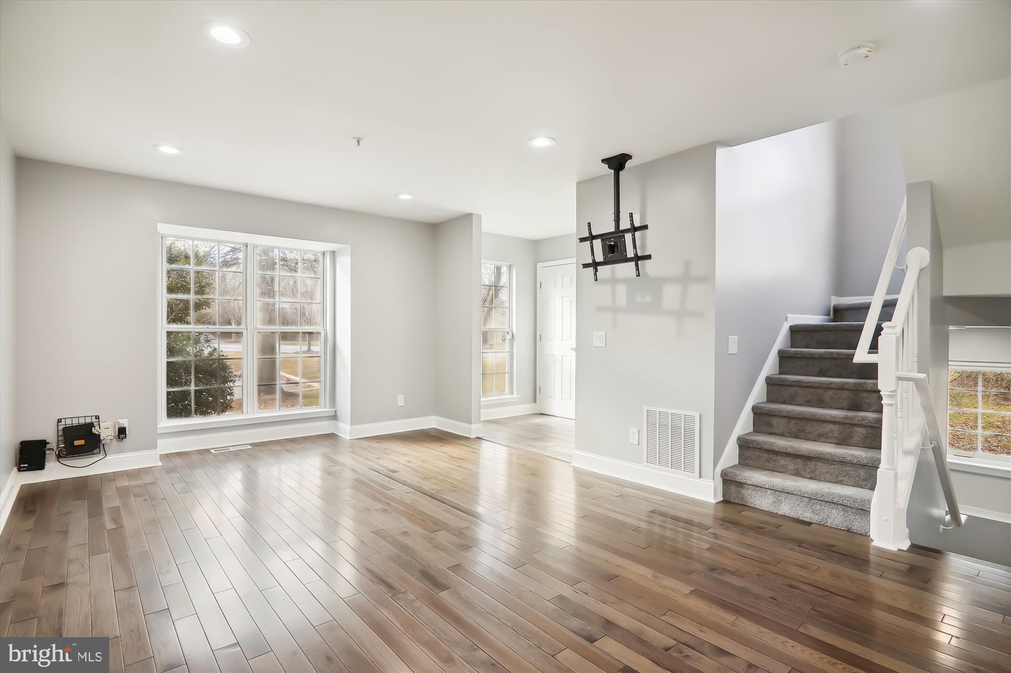 COVINGTON MANOR - Residential