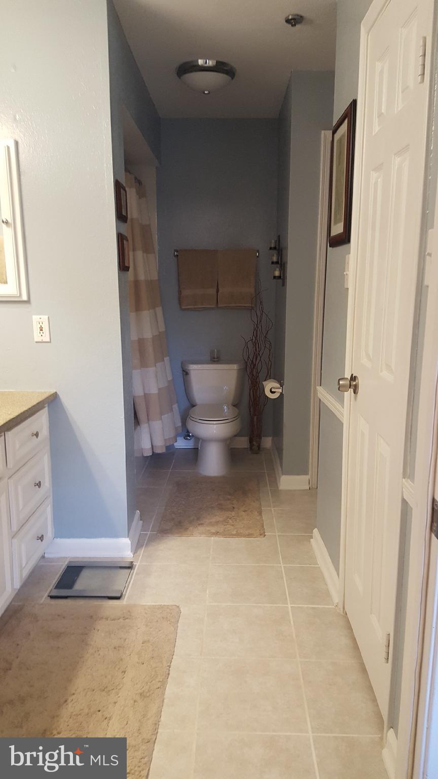 POINTE AT PARK CENTER - Residential Lease