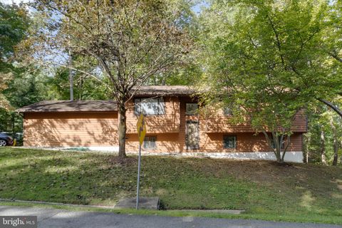 3160 ROLLING ROAD EDGEWATER MD 21037