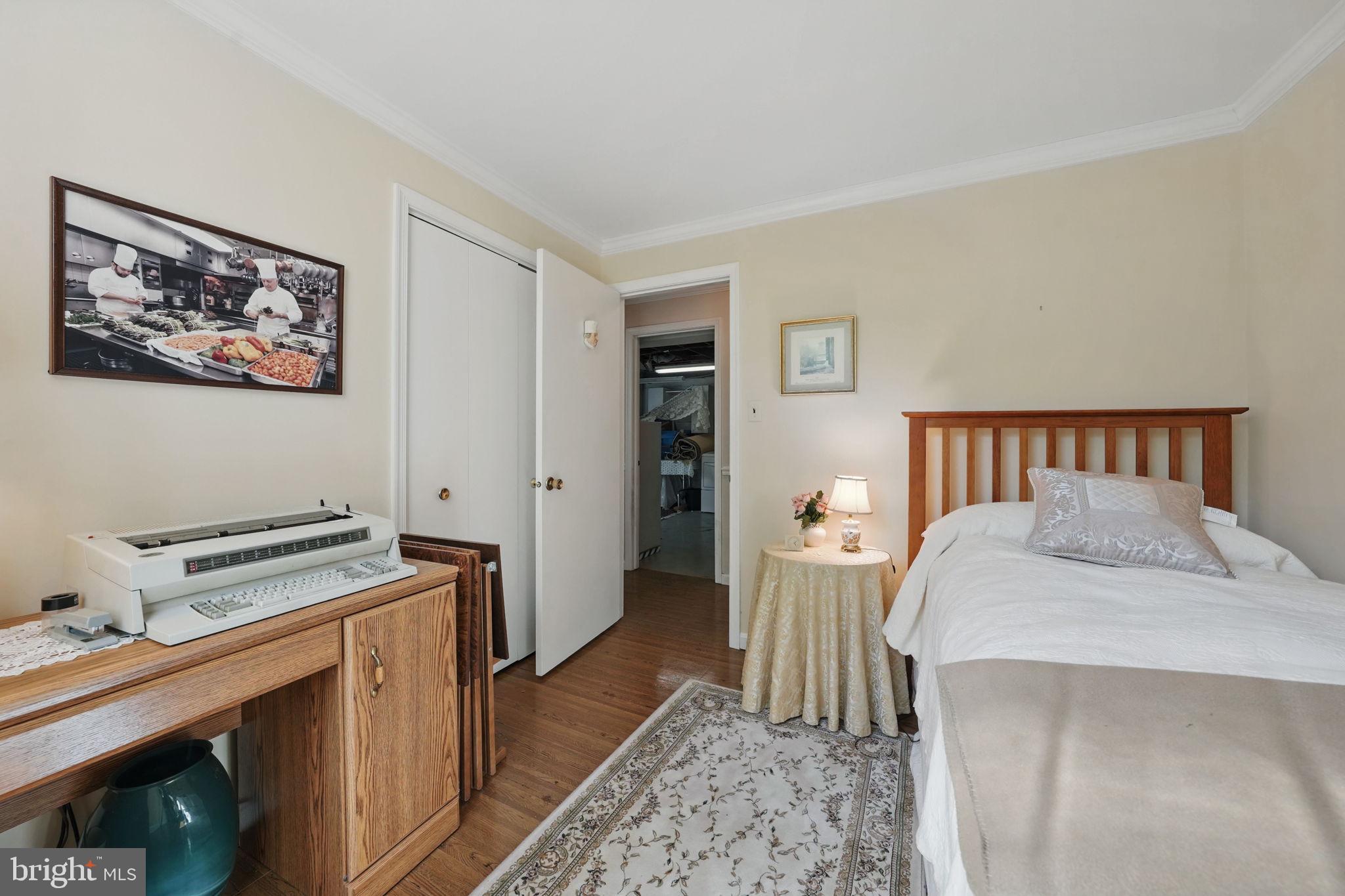 MOUNT VERNON MANOR - Residential