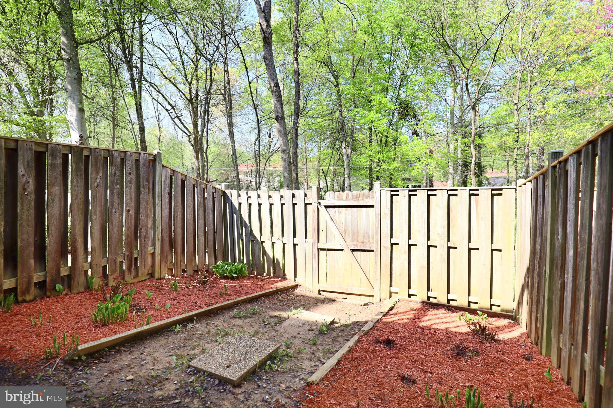 SPRINGFIELD OAKS - Residential