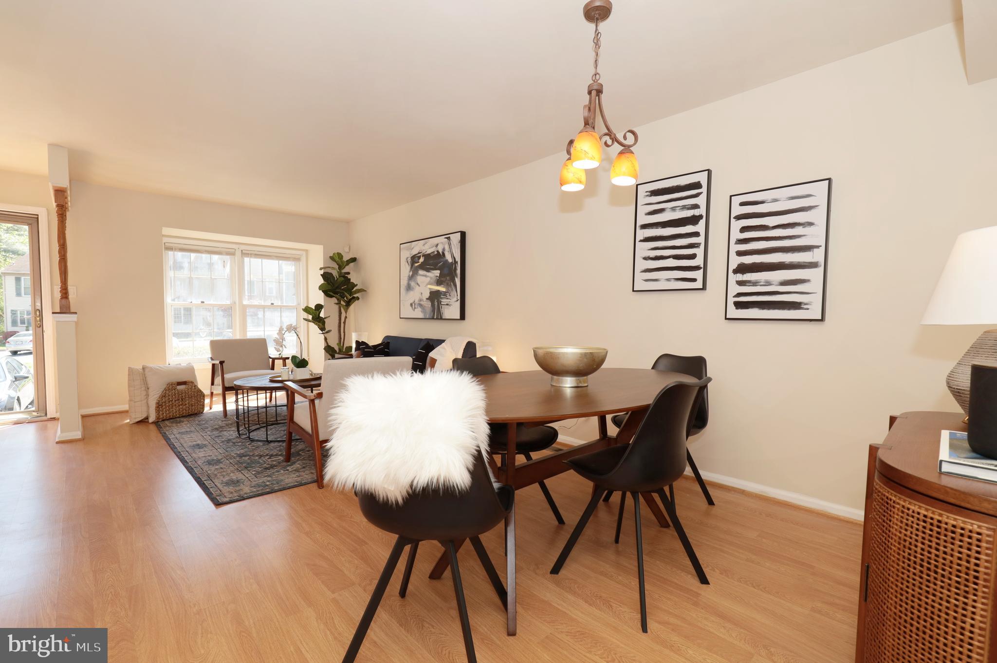 SPRINGFIELD OAKS - Residential