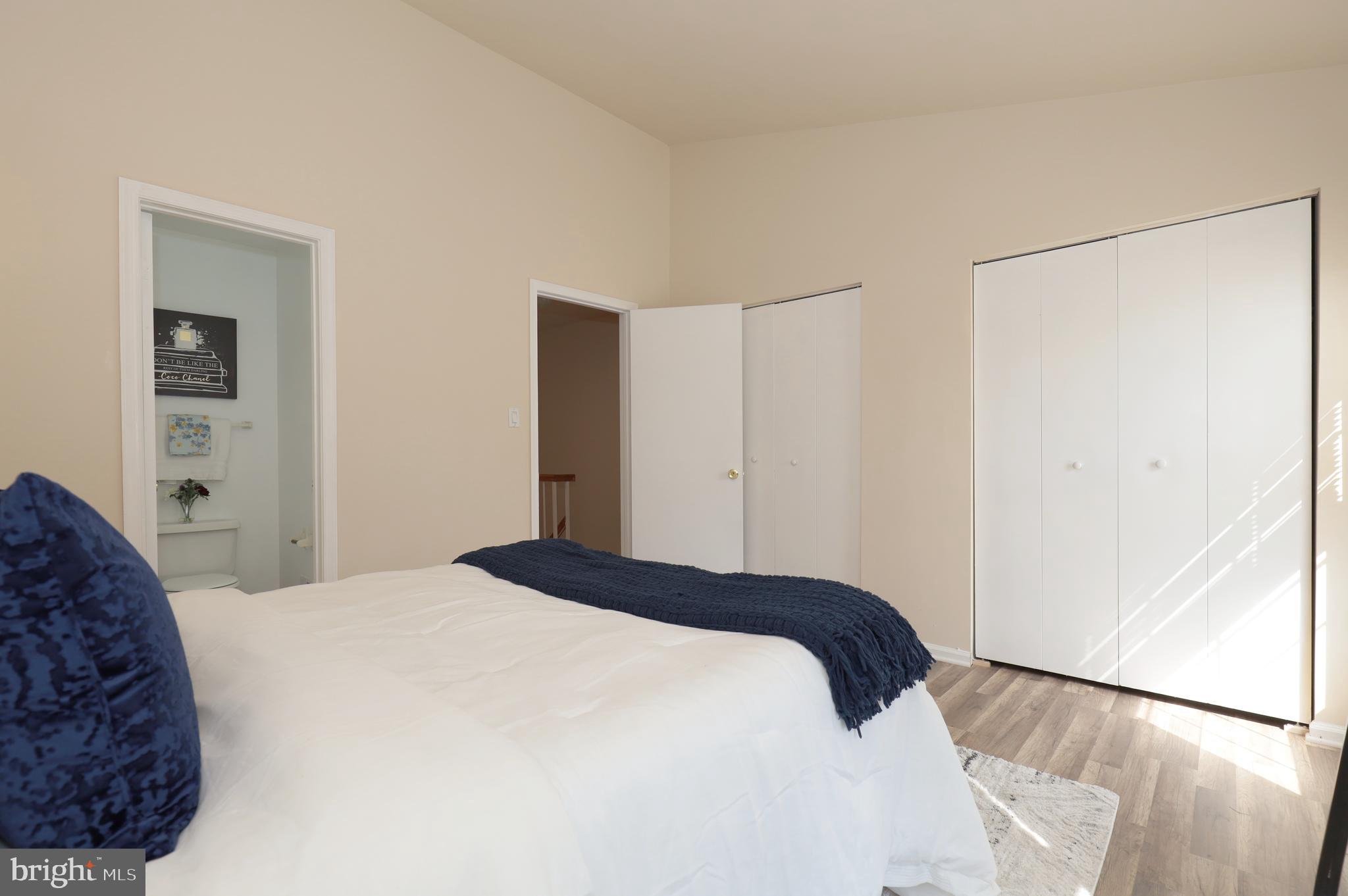 SPRINGFIELD OAKS - Residential