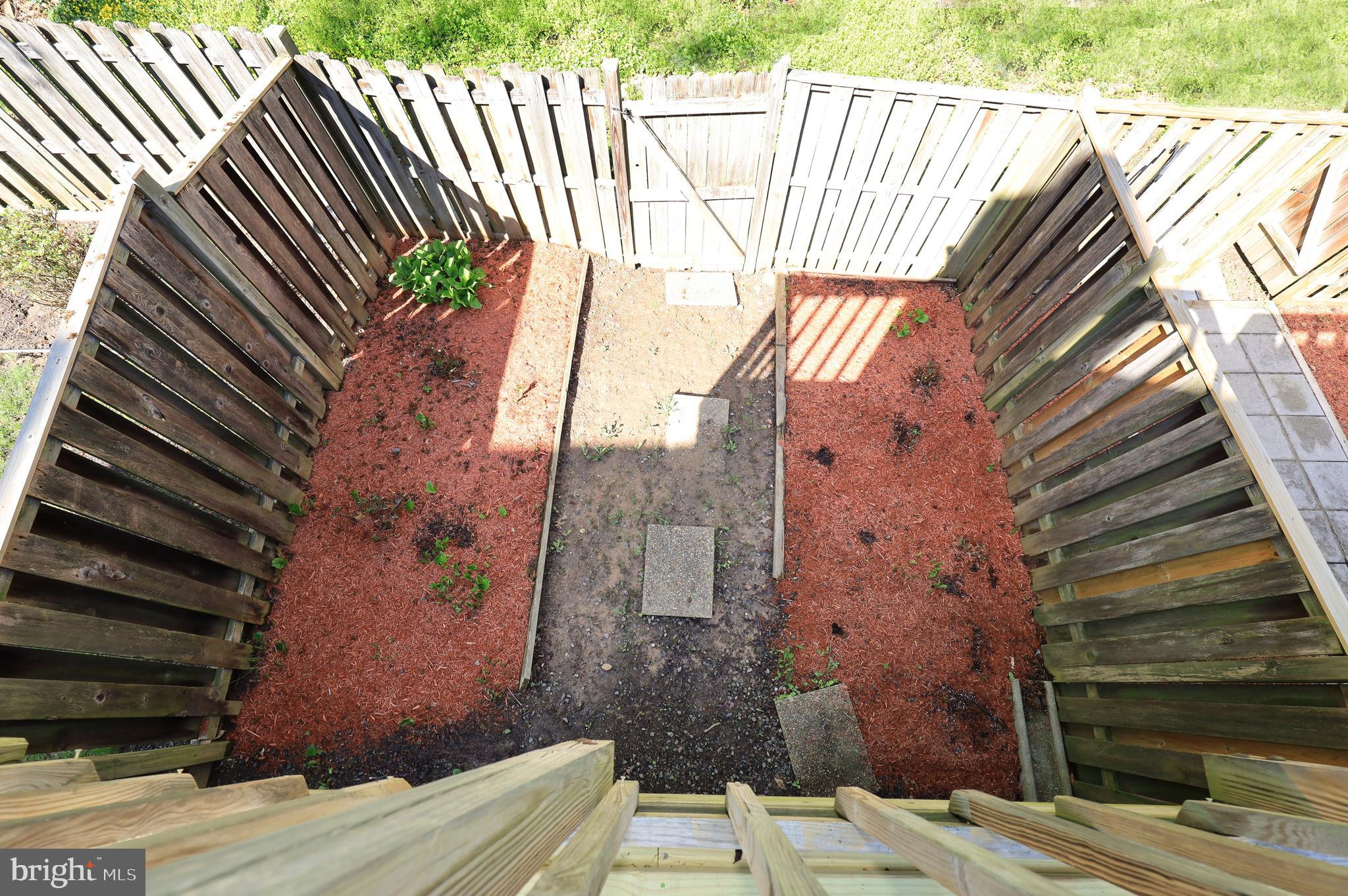 SPRINGFIELD OAKS - Residential