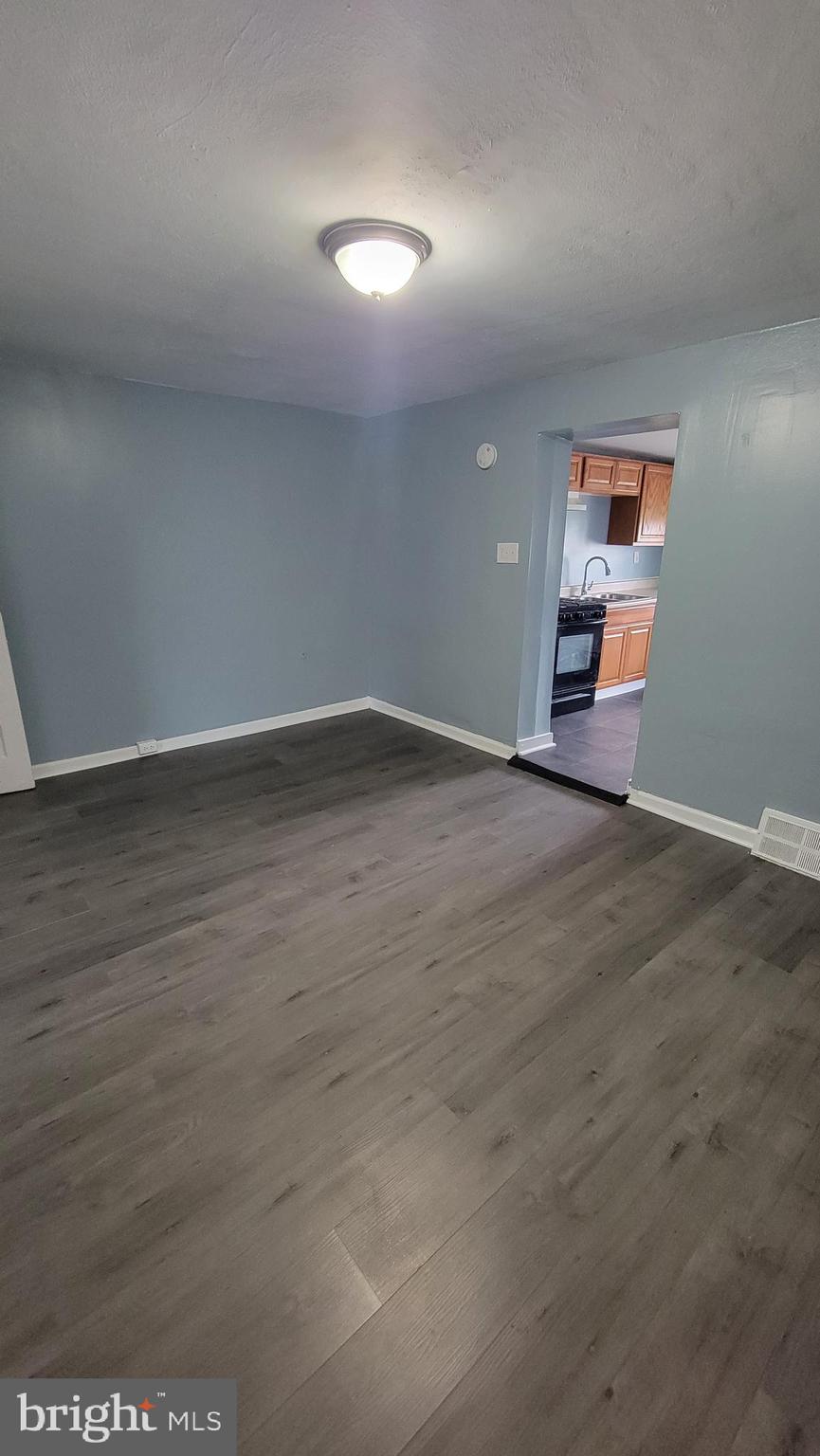 1452 S 13TH