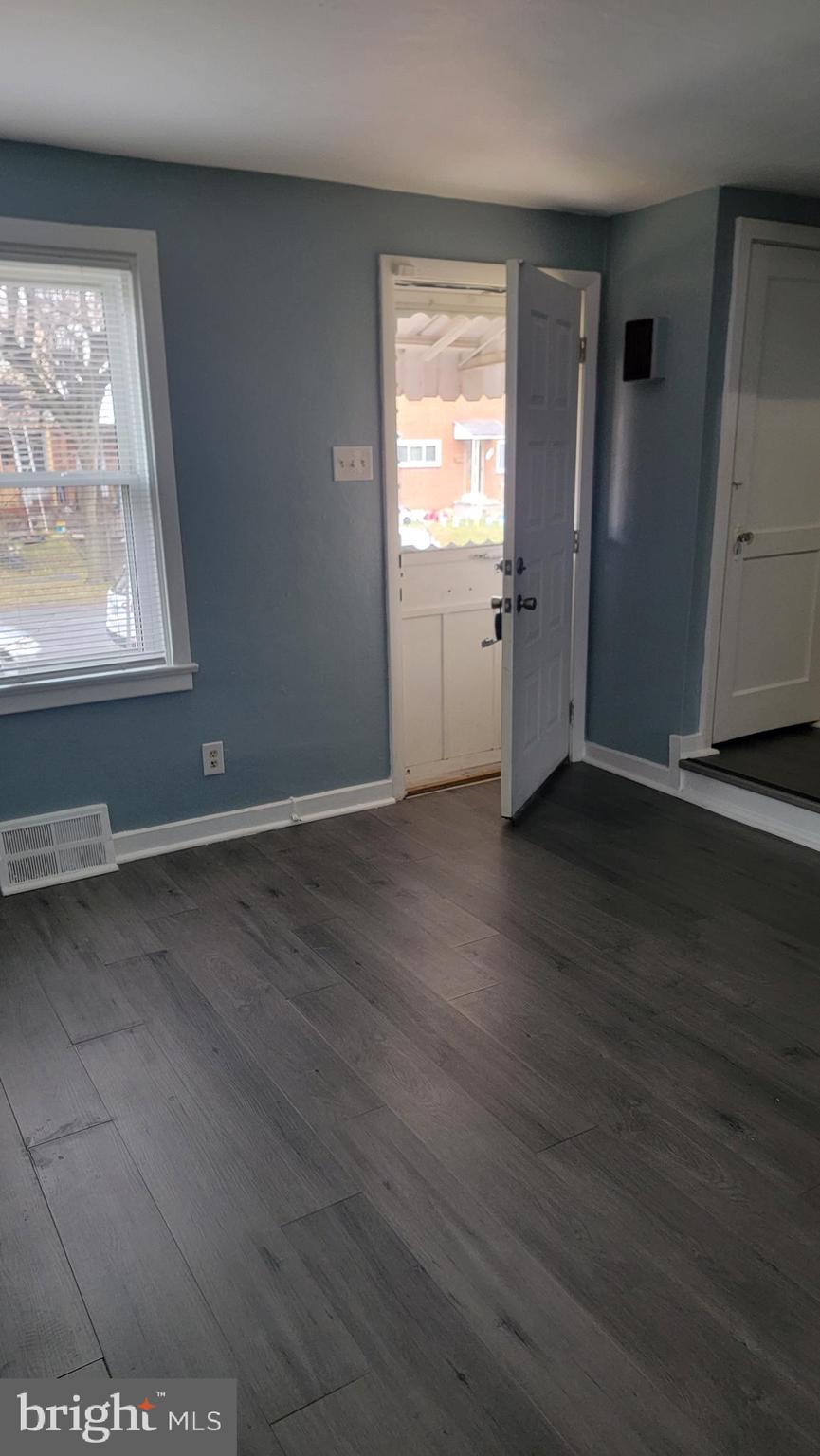 1452 S 13TH
