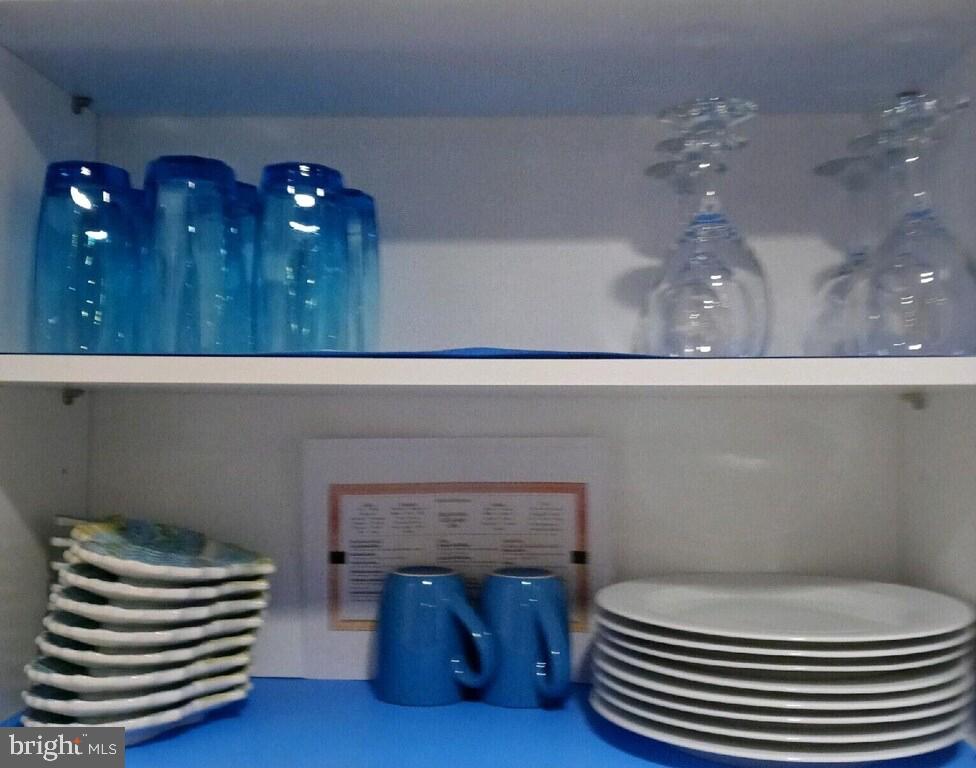 COBB ISLAND - Residential