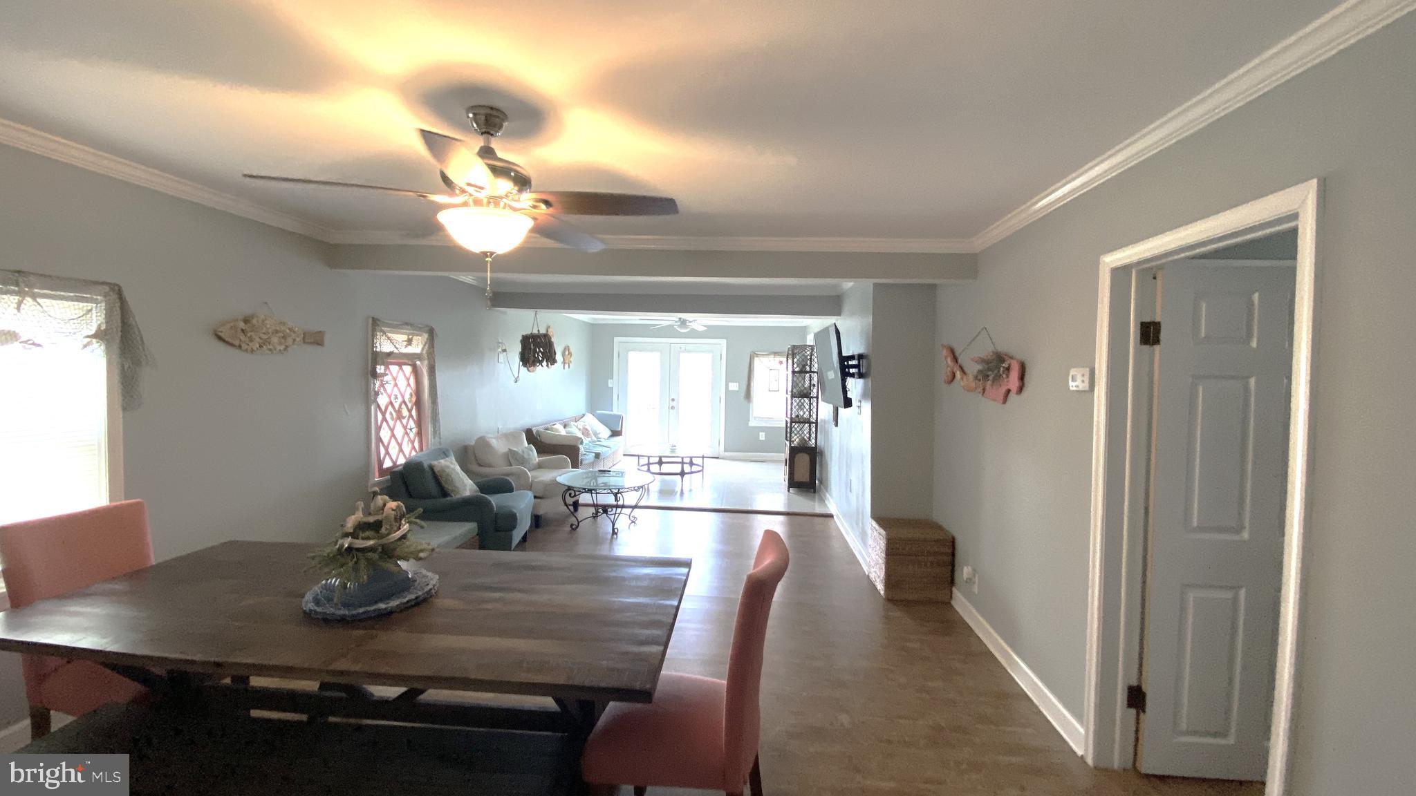 COBB ISLAND - Residential