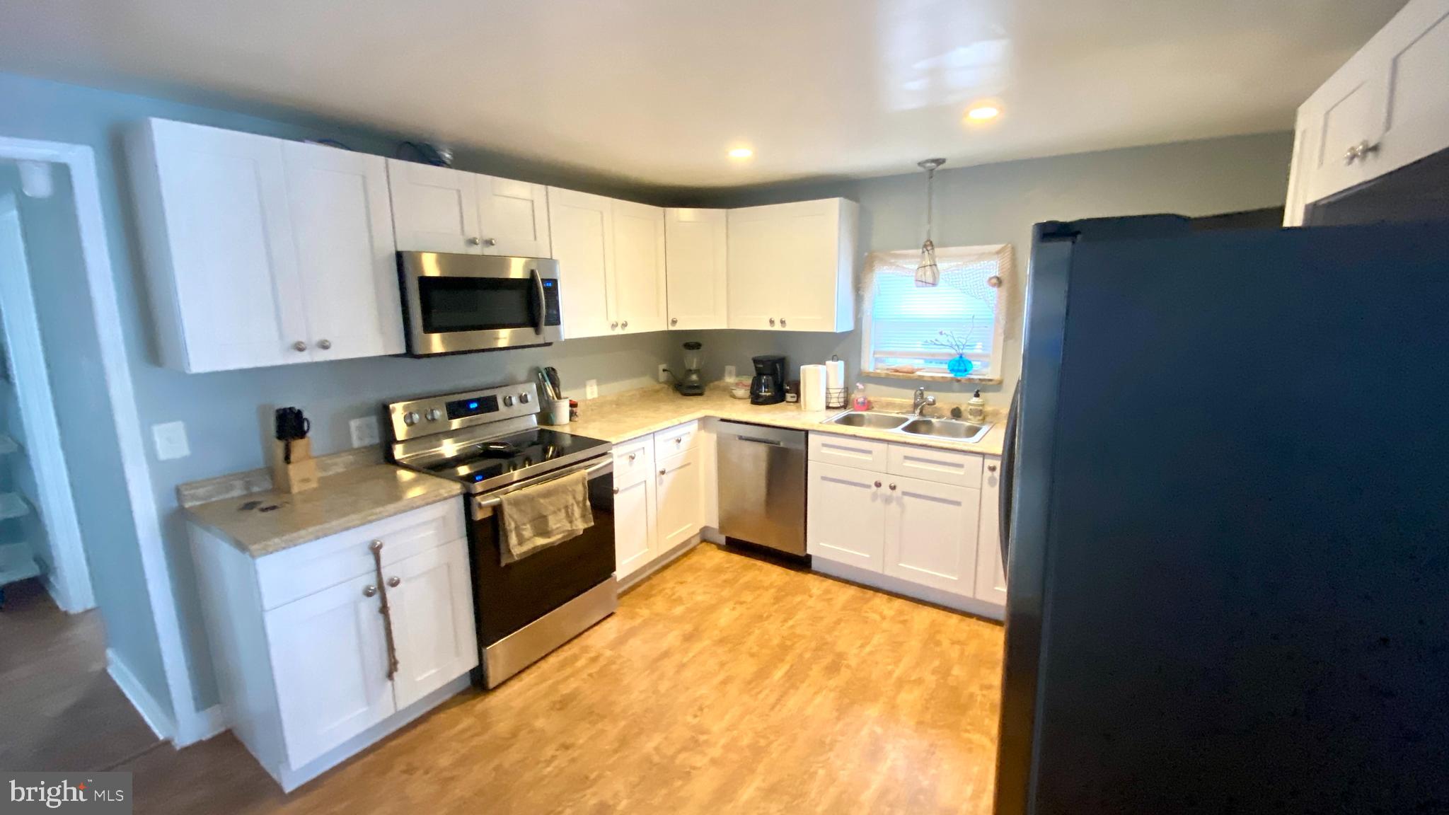 COBB ISLAND - Residential