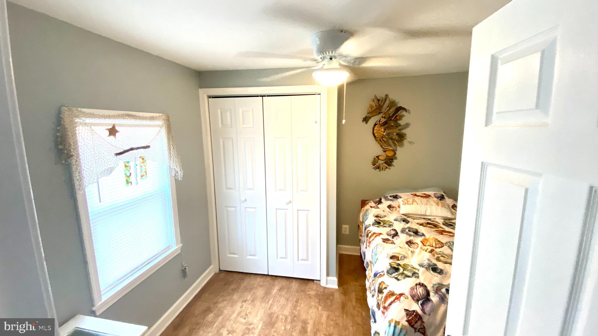 COBB ISLAND - Residential