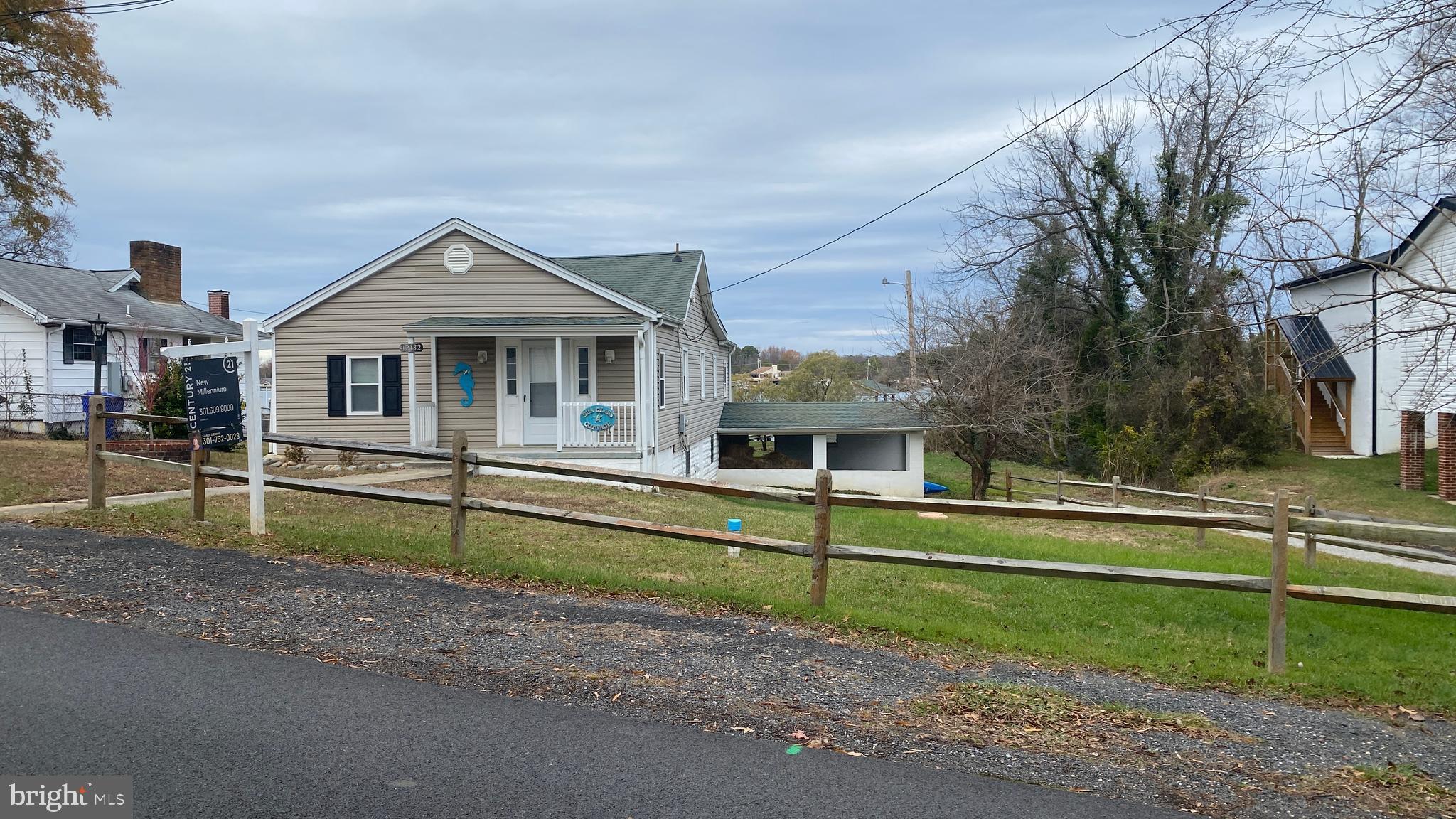 COBB ISLAND - Residential