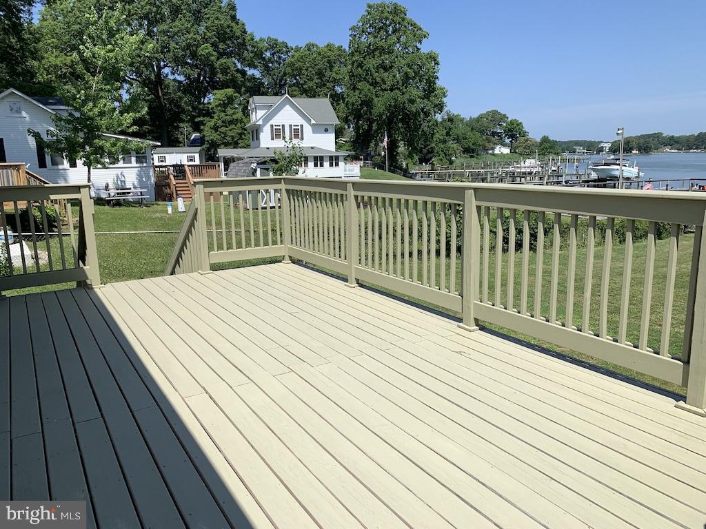 COBB ISLAND - Residential