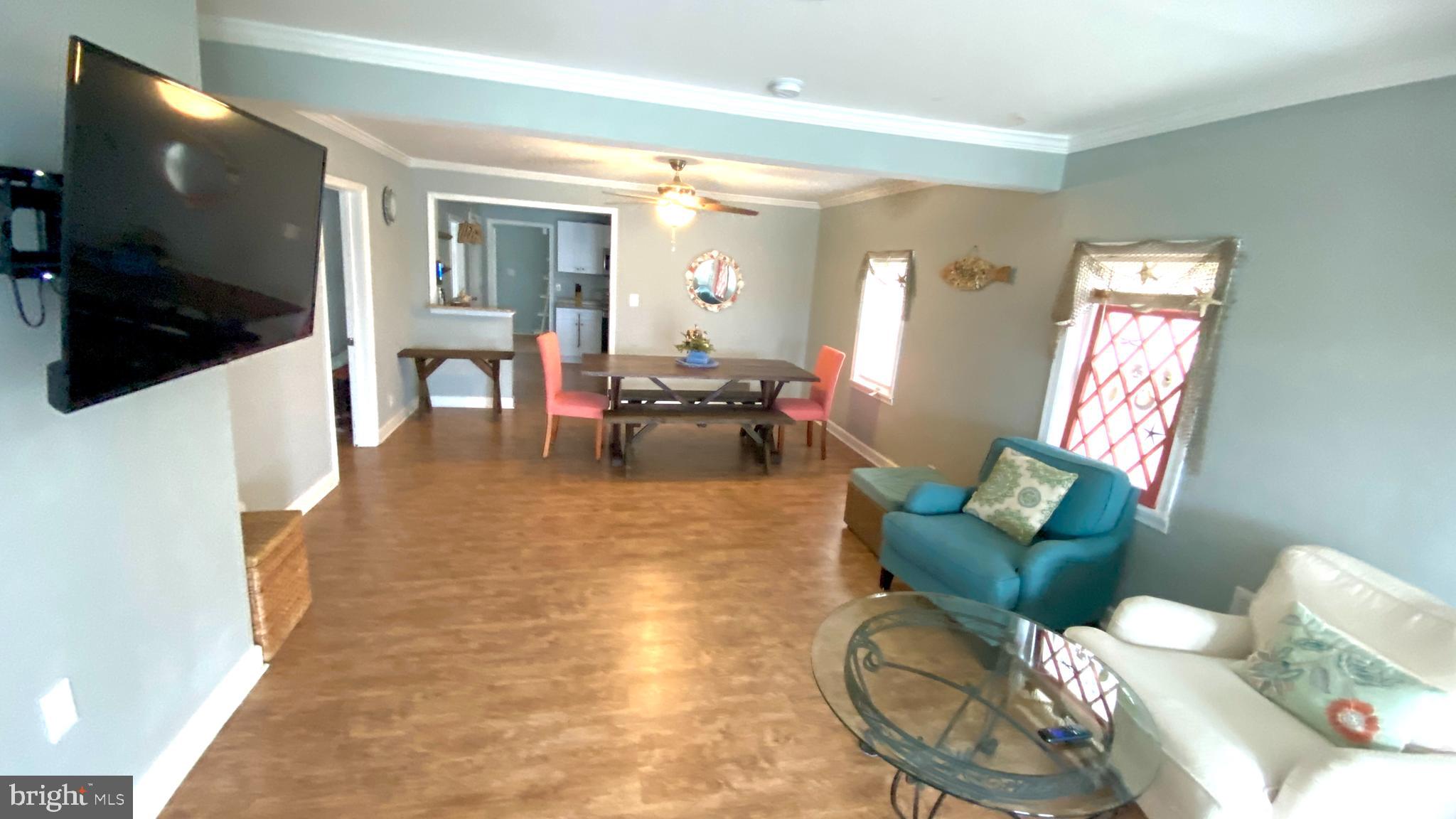 COBB ISLAND - Residential