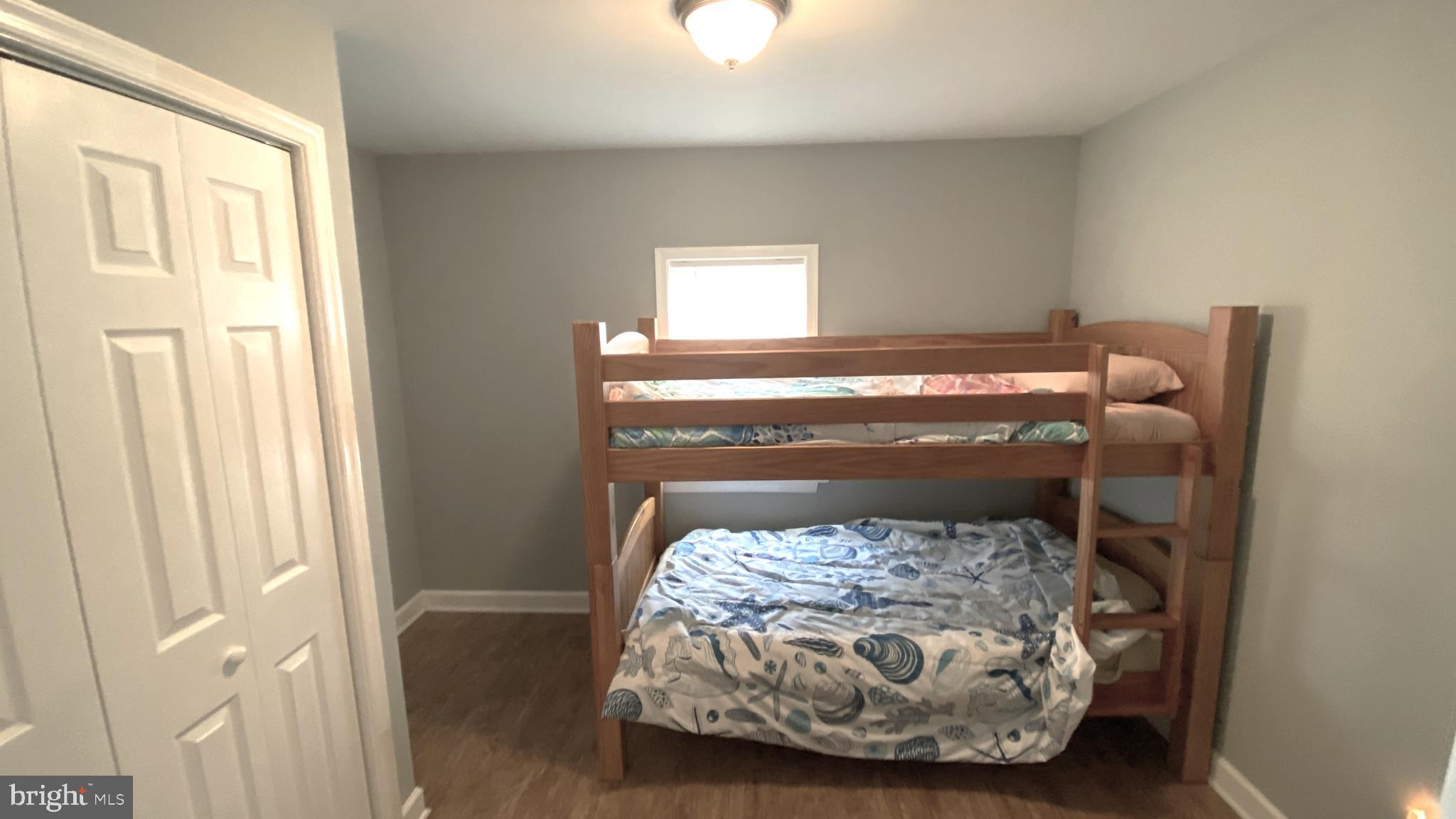 COBB ISLAND - Residential